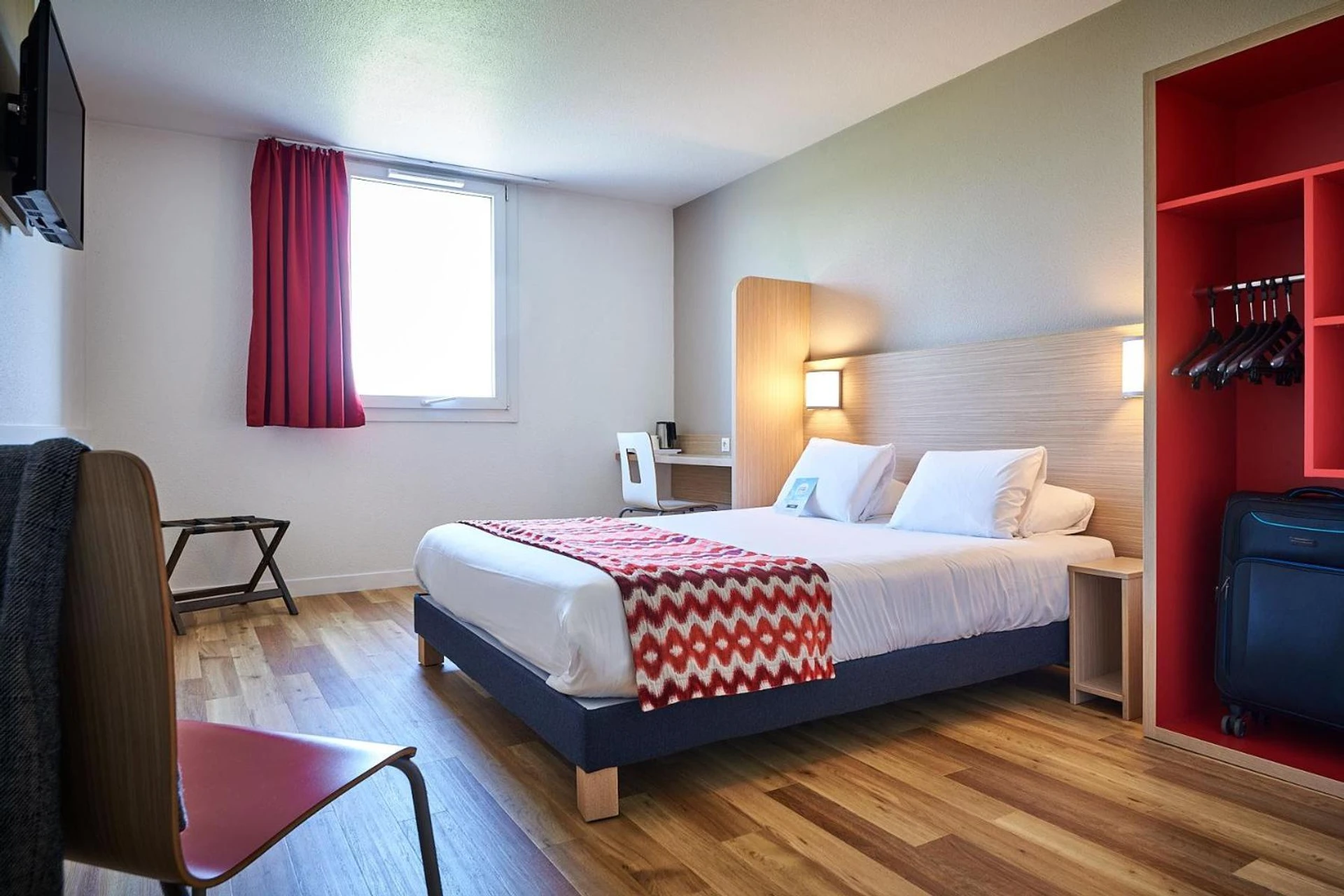 Magnifique chambre pour un séminaire d'entreprise à Kyriad Rouen Sud - Val de Reuil - Val de Reuil