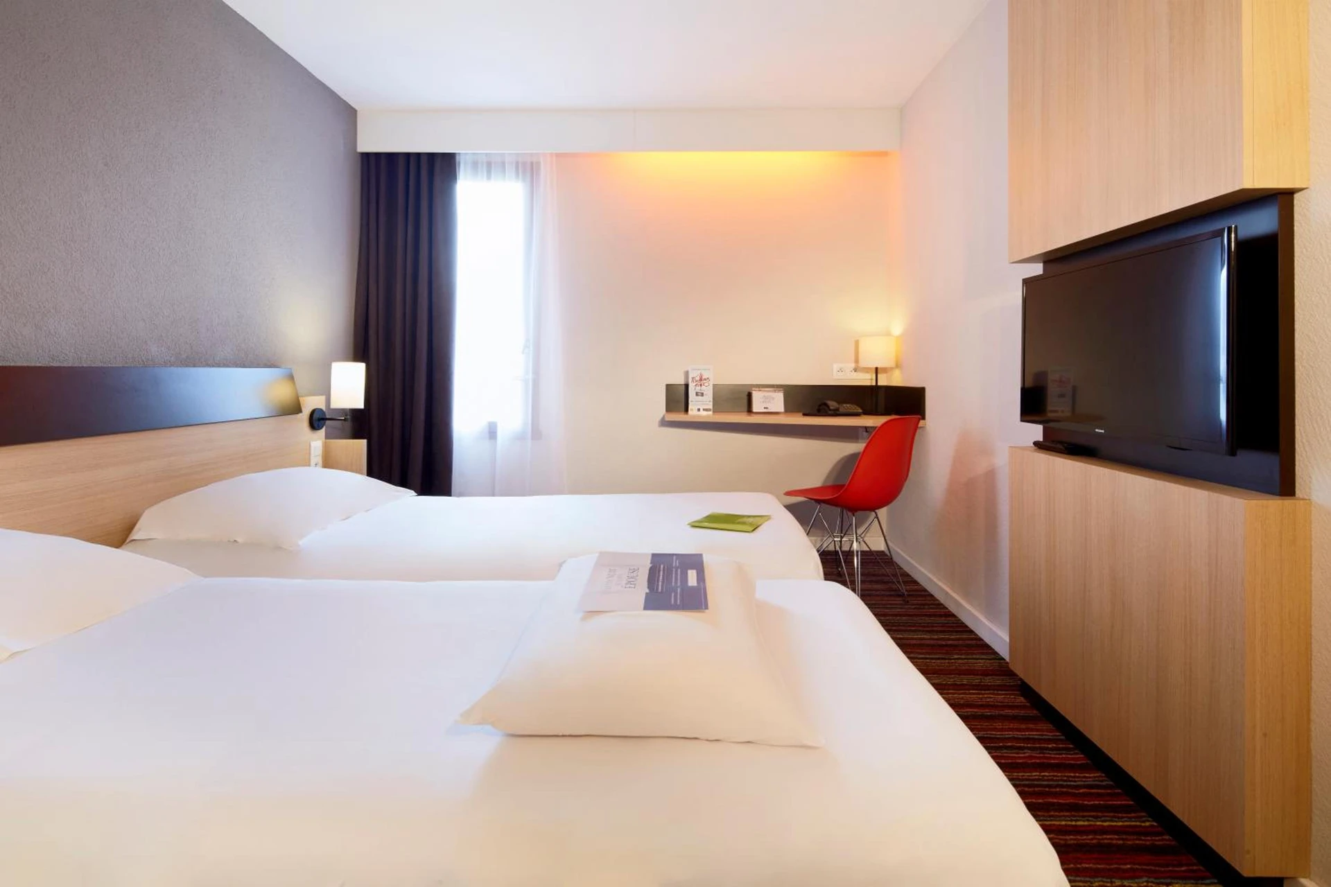 Magnifique chambre pour un séminaire d'entreprise à Kyriad Tours Sud - Chambray Lès Tours - Chambray-lès-Tours