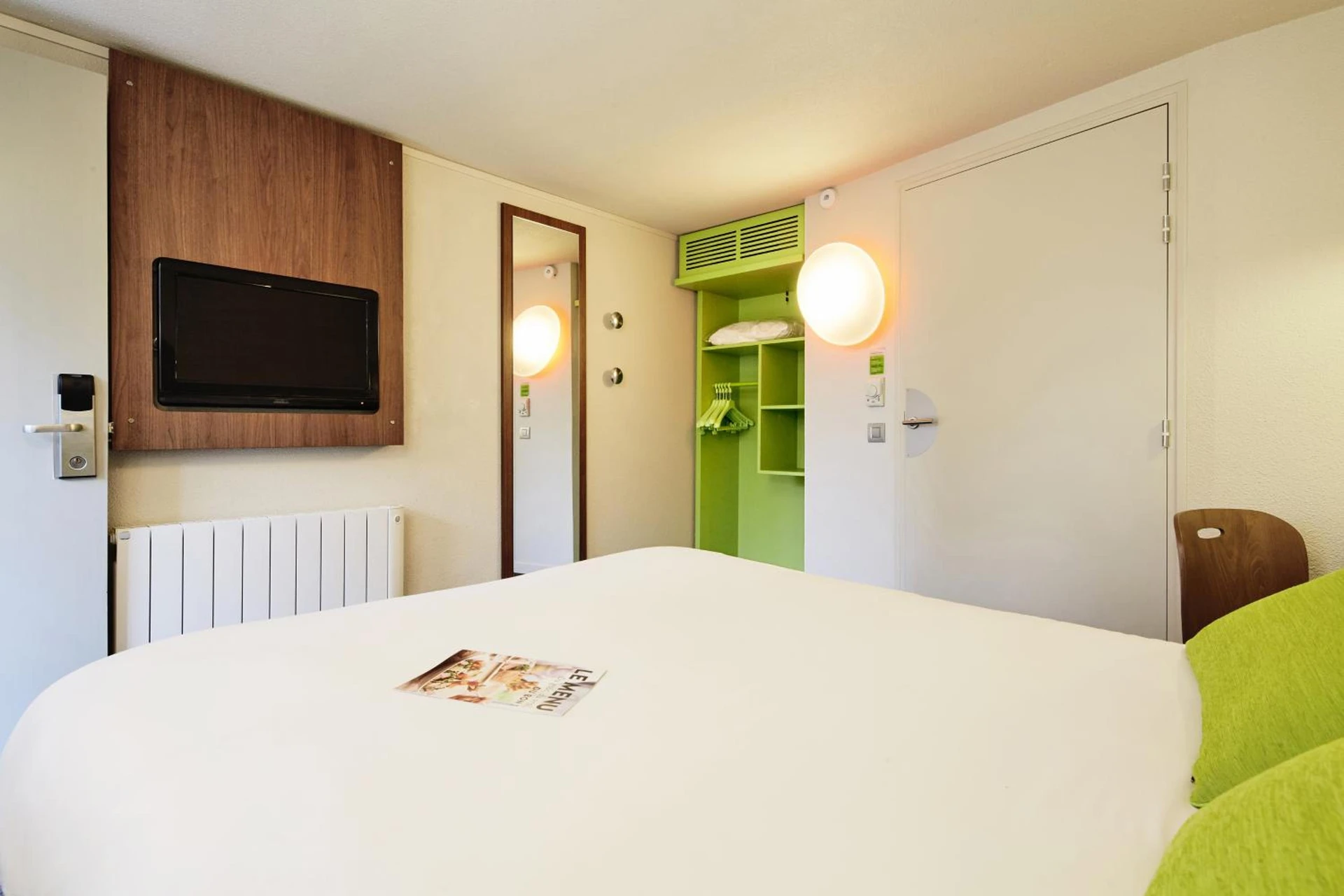 Magnifique chambre pour un séminaire d'entreprise à Kyriad Sannois - Ermont - Sannois