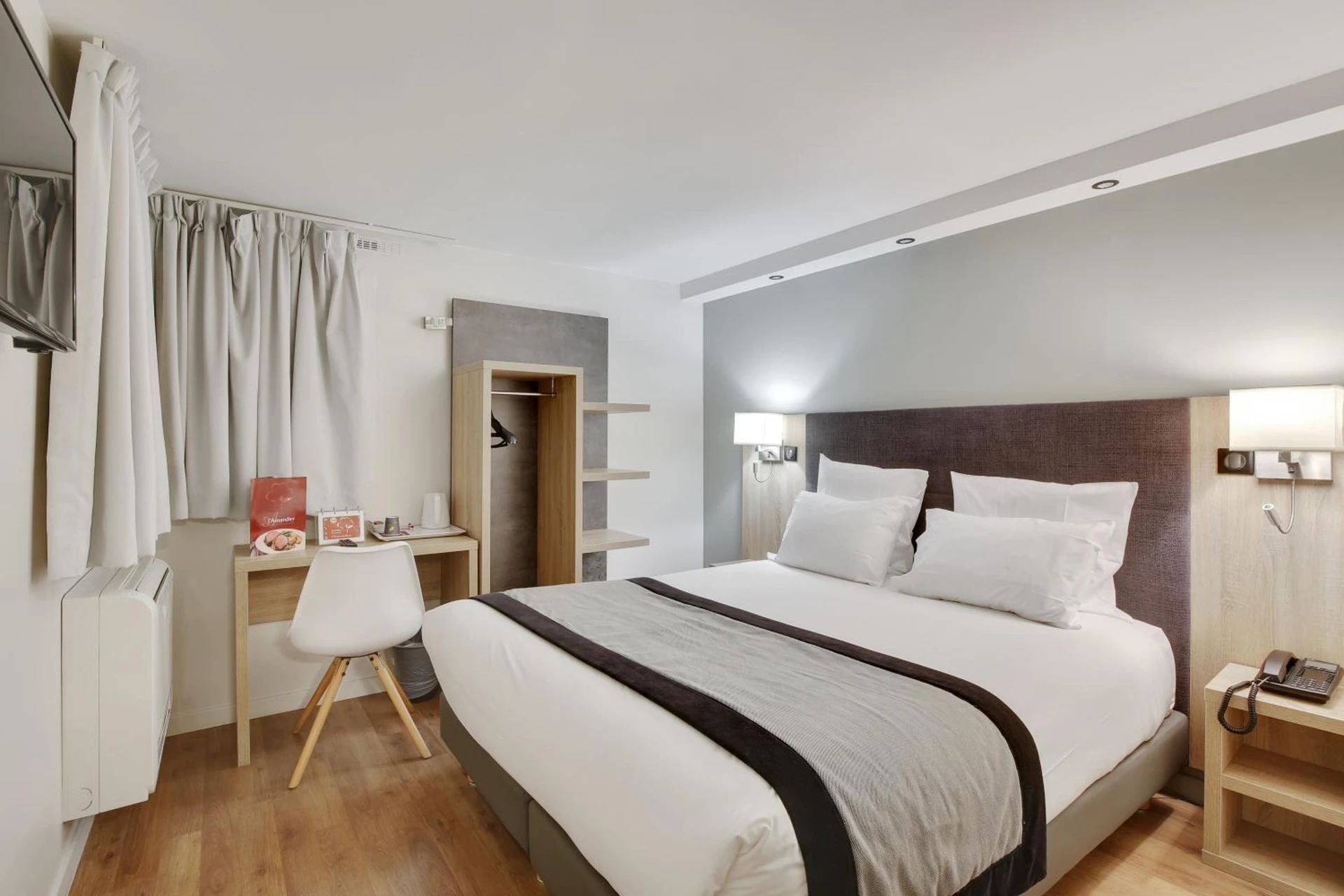 Organiser un séminaire d'entreprise : Hôtel l'Amandier à nanterre