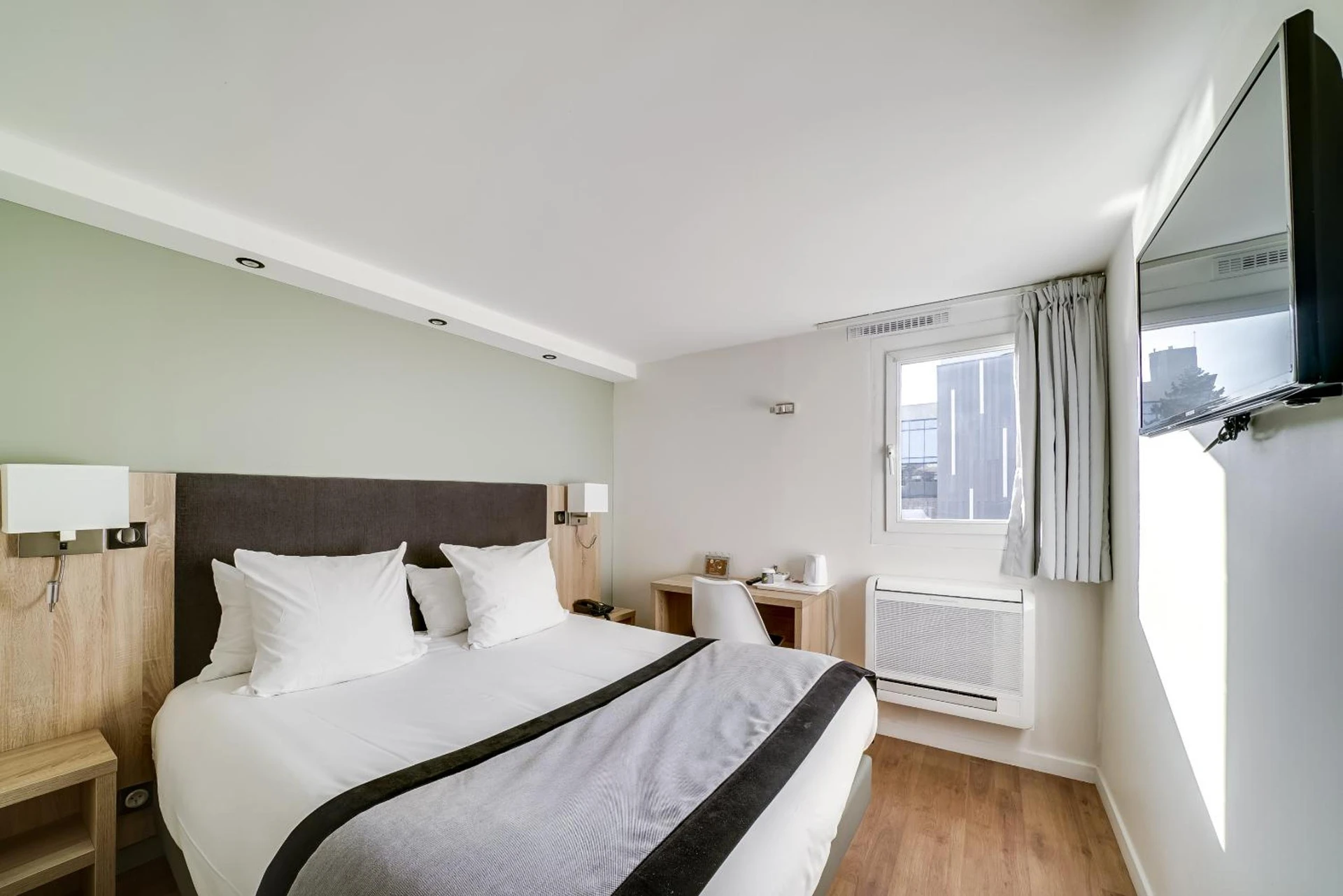 Organiser un séminaire d'entreprise : Hôtel l'Amandier à nanterre