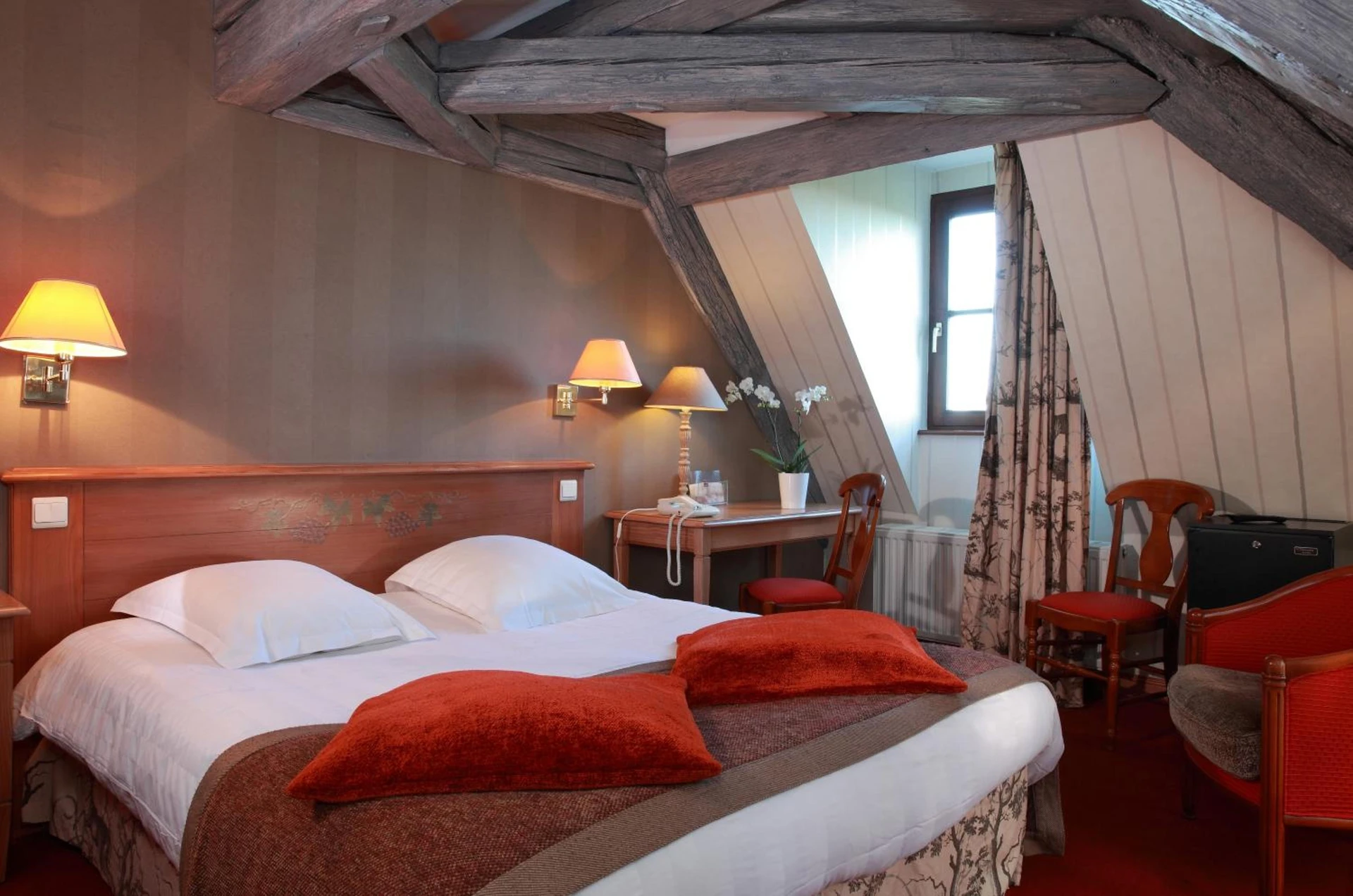 Chambre disponible pour un séminaire d'entreprise à Hotel Restaurant L'Ami Fritz - Ottrott
