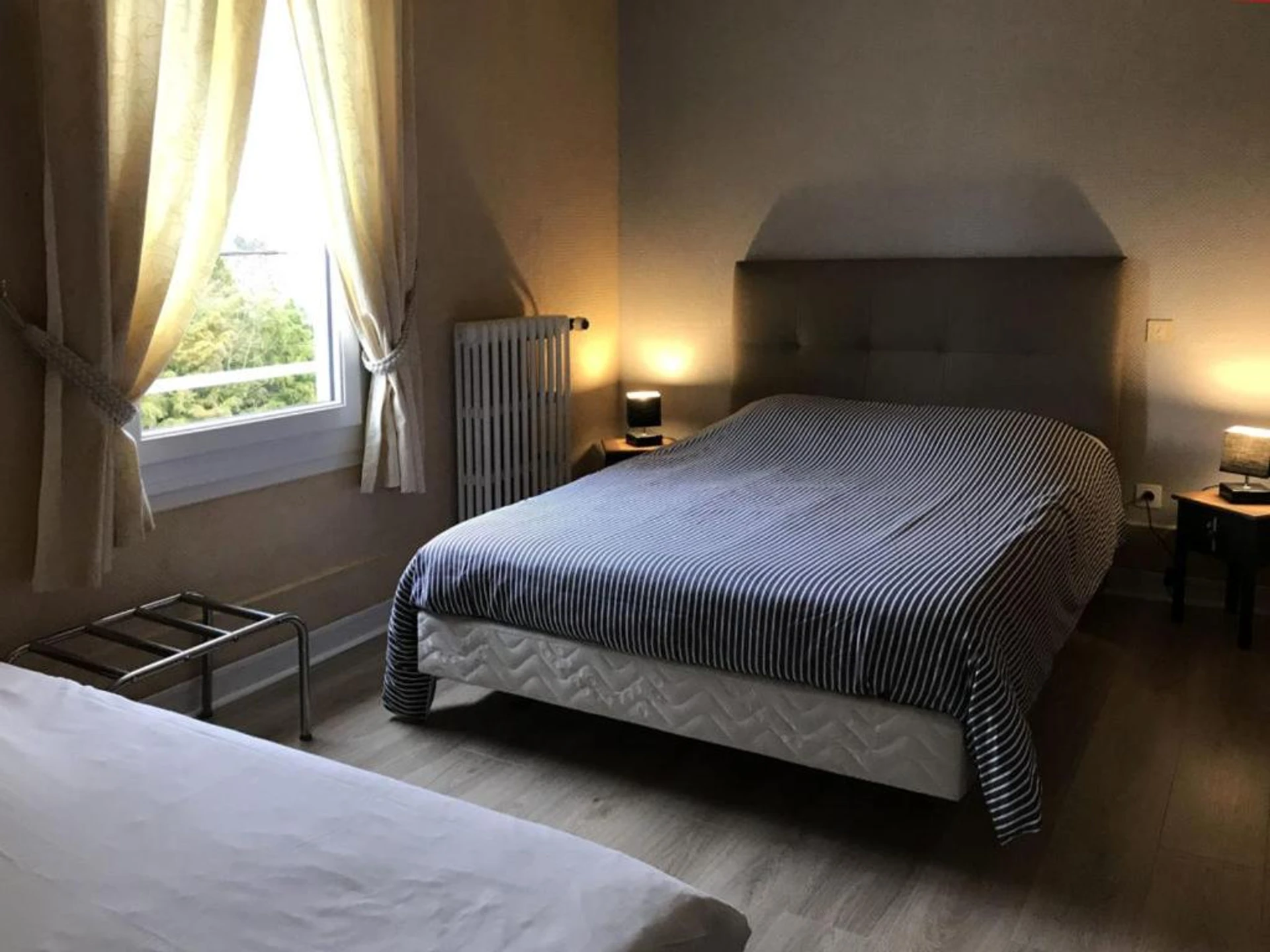 Chambre disponible pour un séminaire d'entreprise à Hôtel l'Annexe - Moux-en-Morvan