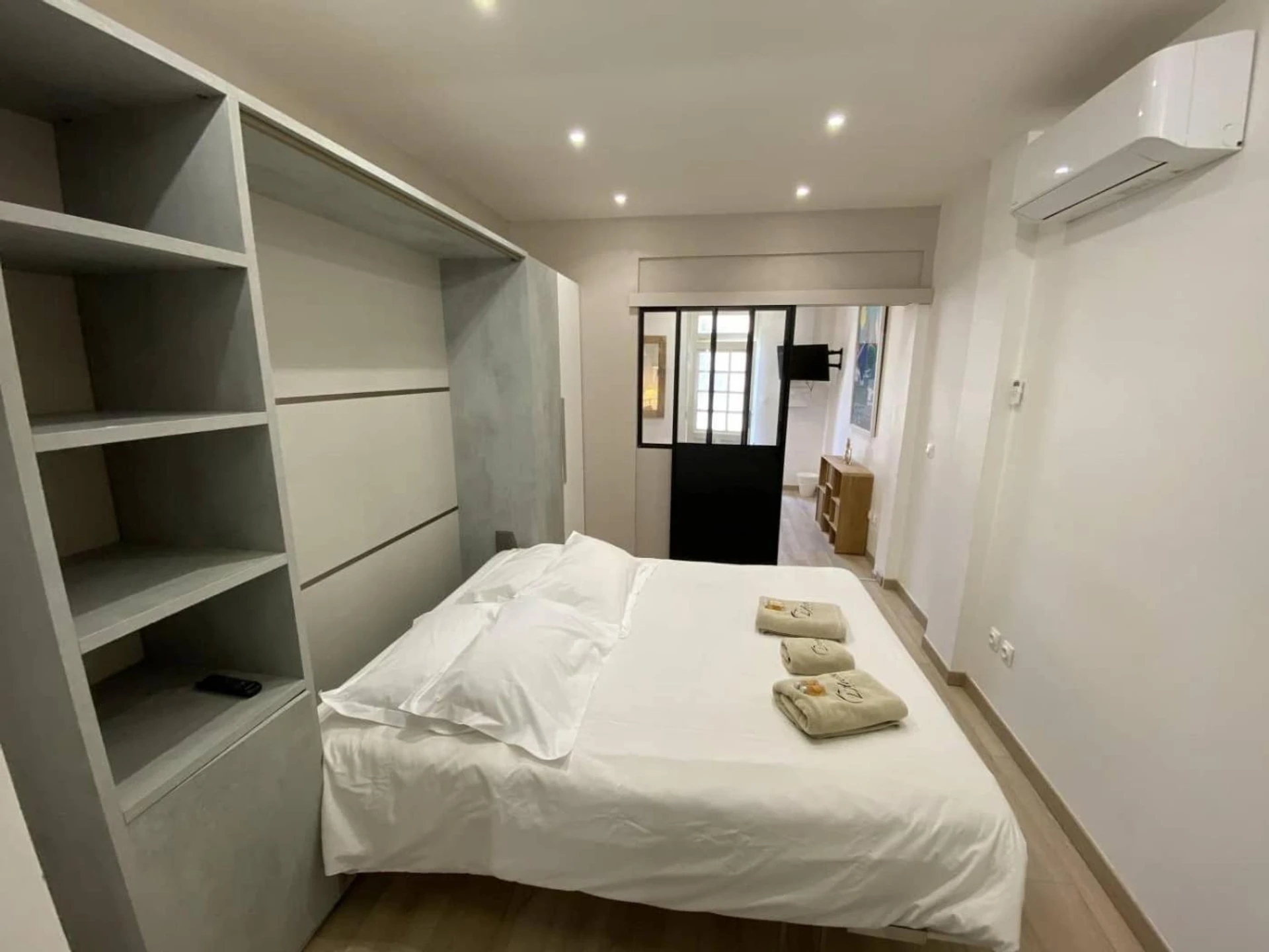 Chambre disponible pour un séminaire d'entreprise à L'Arche de Porquerolles - Porquerolles