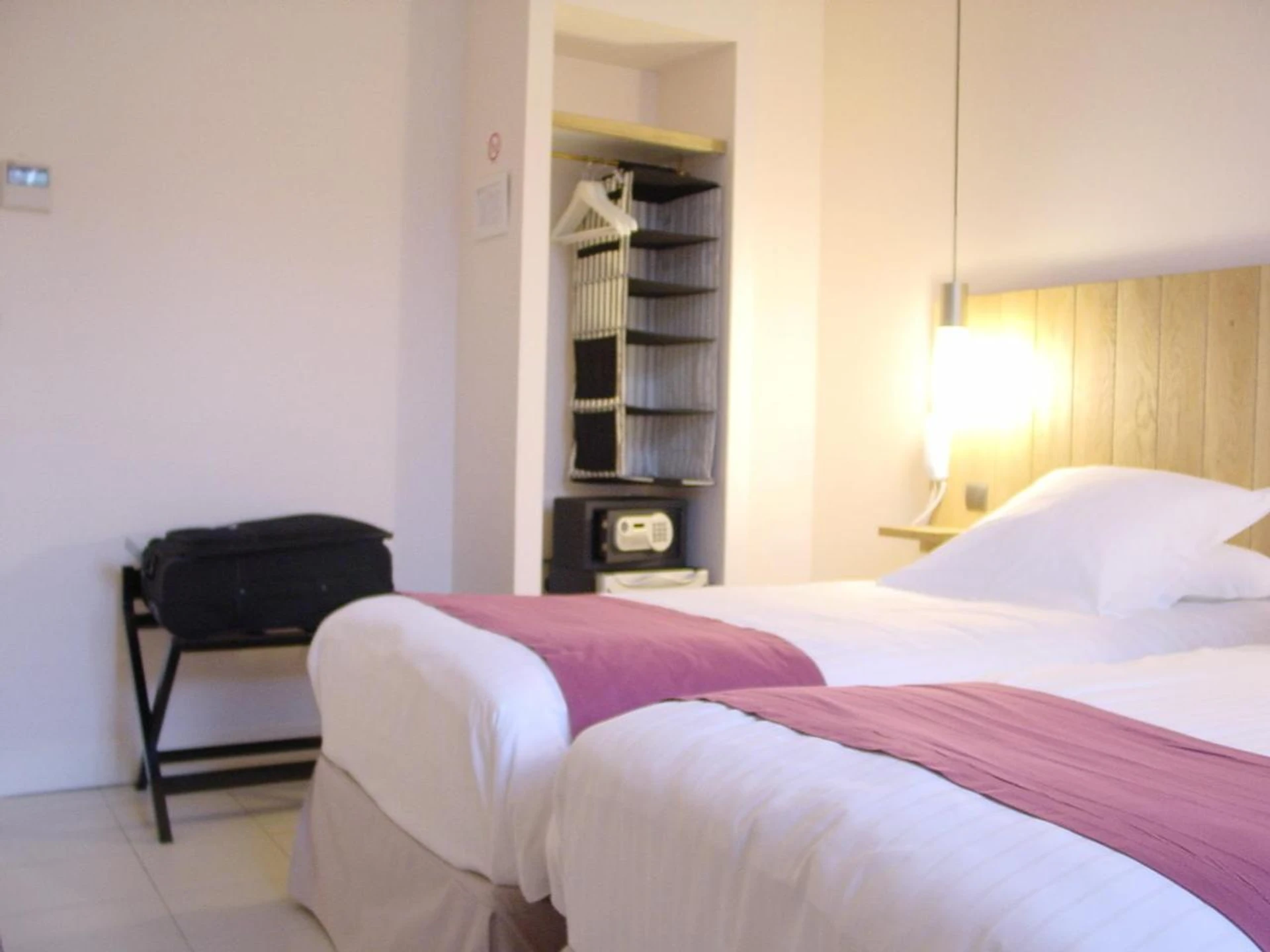 Chambre disponible pour un séminaire d'entreprise à L'Armateur - Moissac