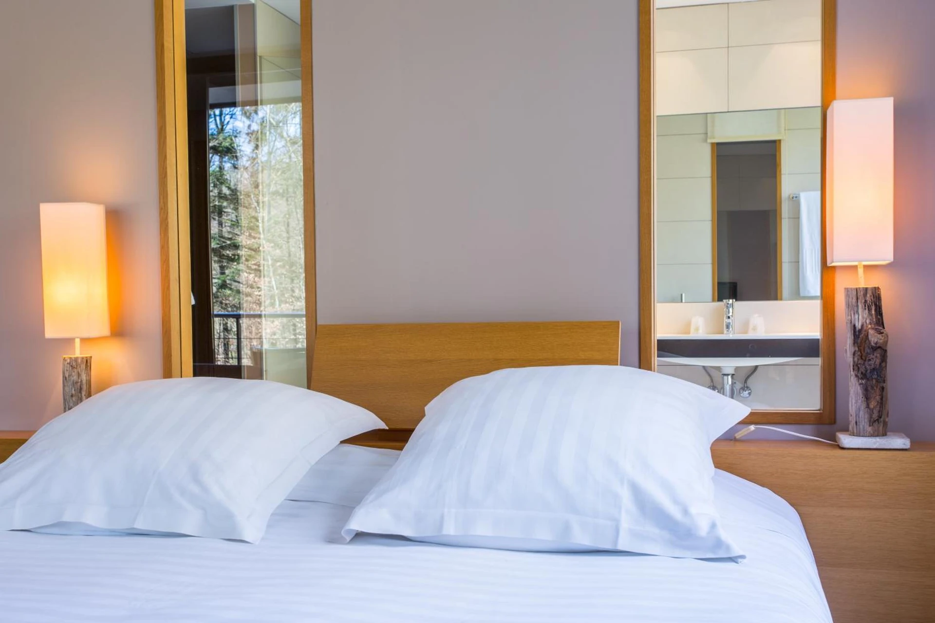 Chambre disponible pour un séminaire d'entreprise à Restaurant Hôtel L'Arnsbourg - Baerenthal