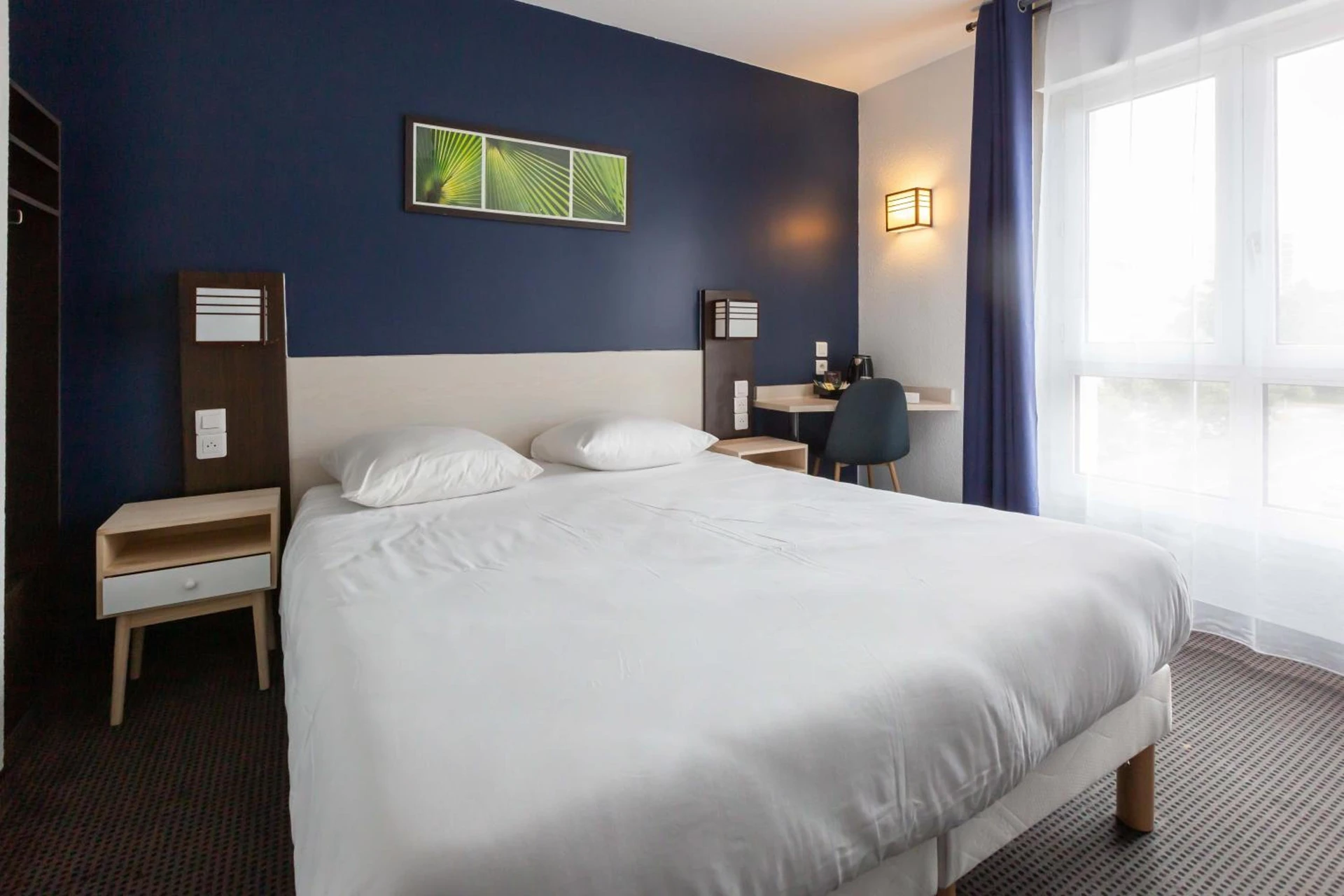 Chambre disponible pour un séminaire d'entreprise à HOTEL l'EAUBONNE - Eaubonne