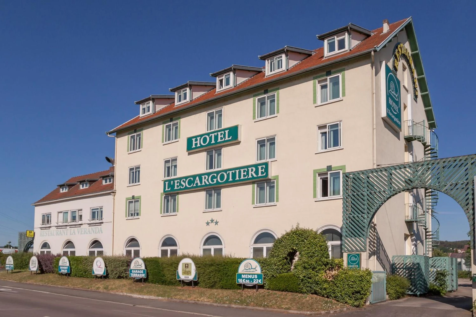 Organiser un séminaire d'entreprise : LOGIS Hotel l'Escargotière Dijon Sud - Chenove à chenove