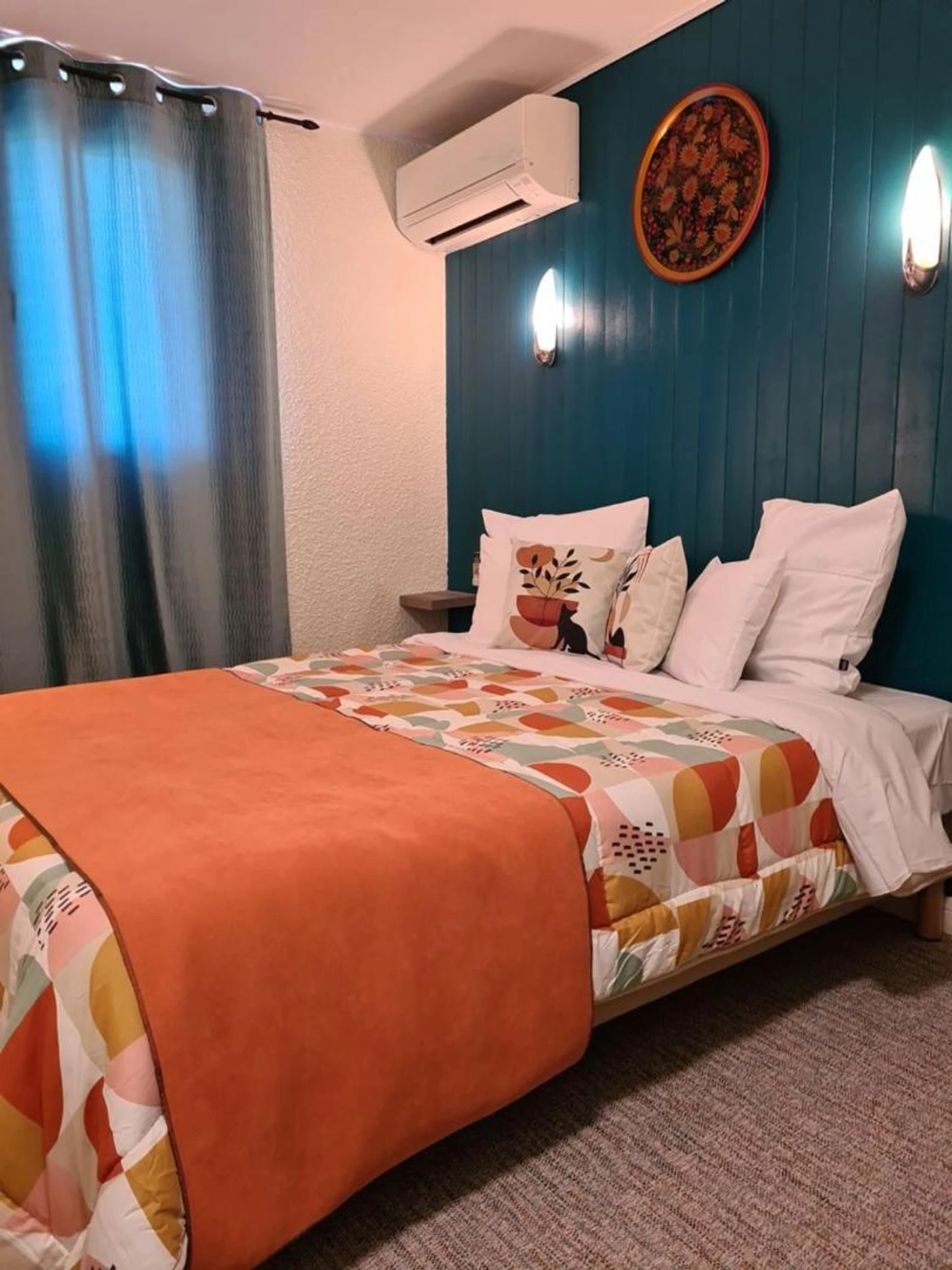 Chambre disponible pour un séminaire d'entreprise à Hôtel L'Etoile Aéroport - A61 - Carcassonne