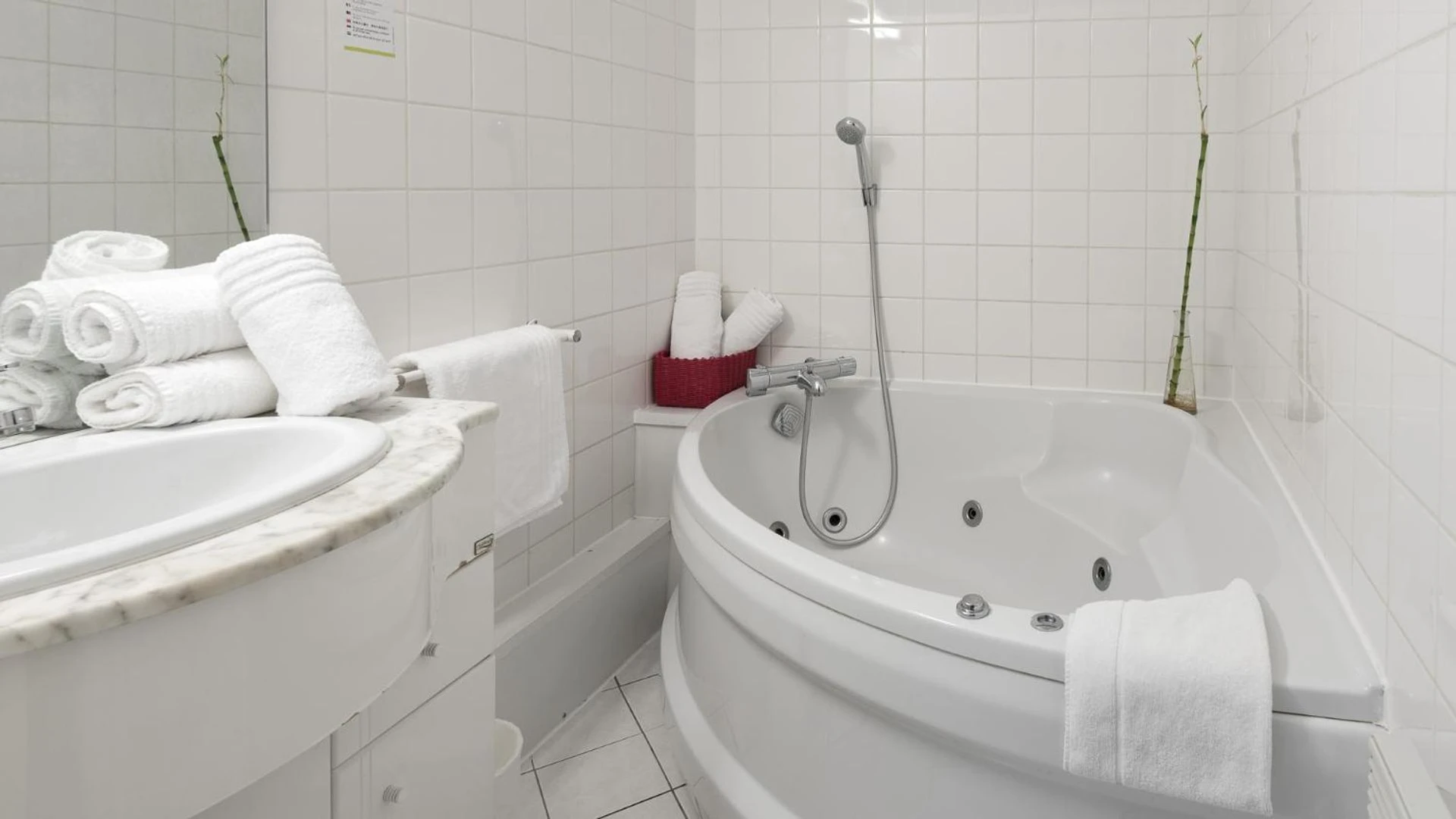 Organiser un séminaire d'entreprise : Hôtel Restaurant L'Evidence à neufchateau