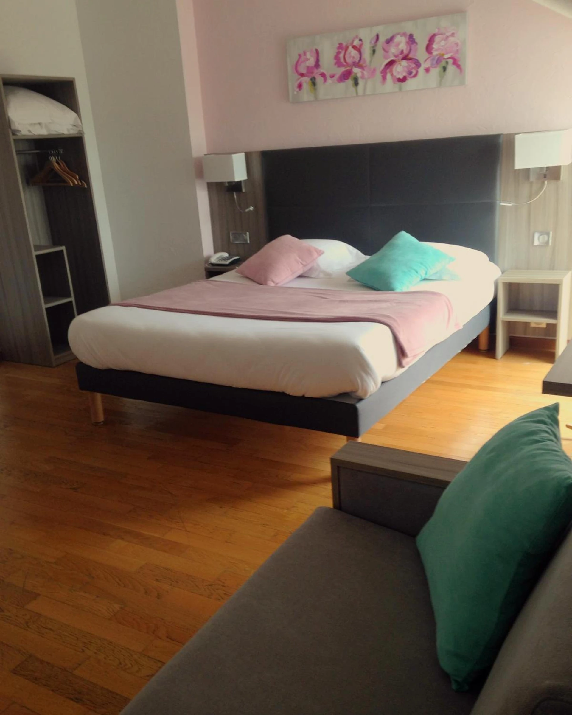 Chambre disponible pour un séminaire d'entreprise à Hôtel Restaurant L'Evidence - Neufchâteau