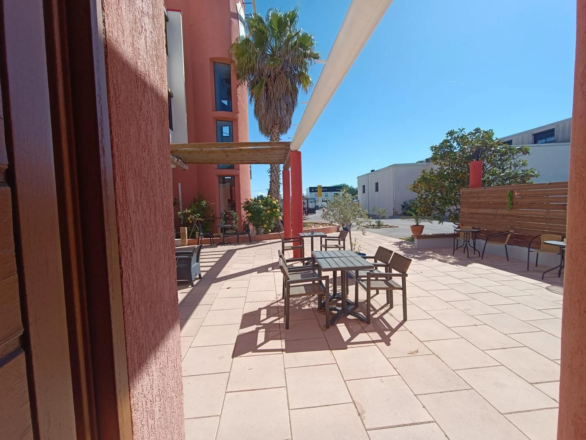Organiser un séminaire d'entreprise : Hôtel L'Hacienda à chateauneuf-les-martigues