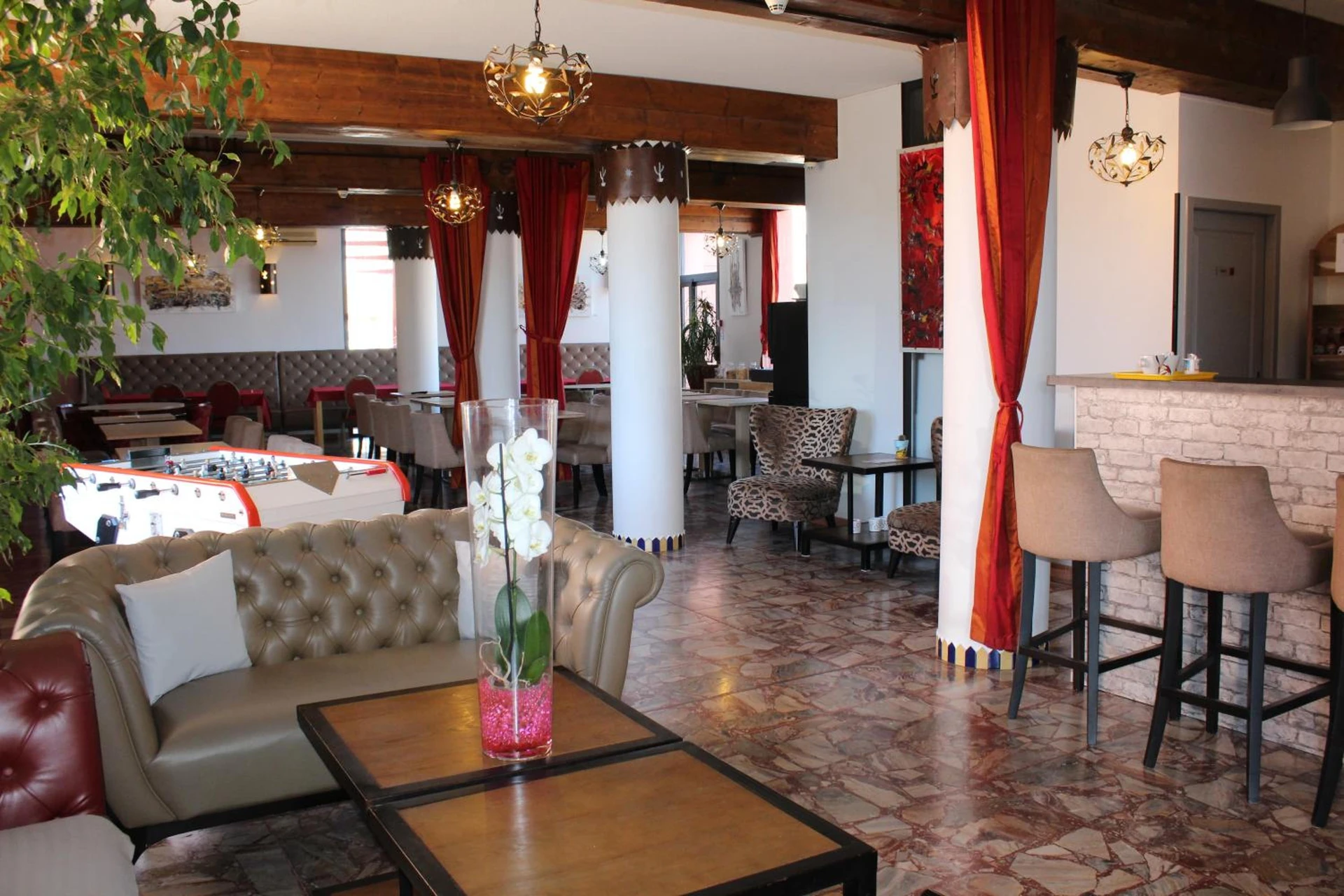 Organiser un séminaire d'entreprise : Hôtel L'Hacienda à chateauneuf-les-martigues