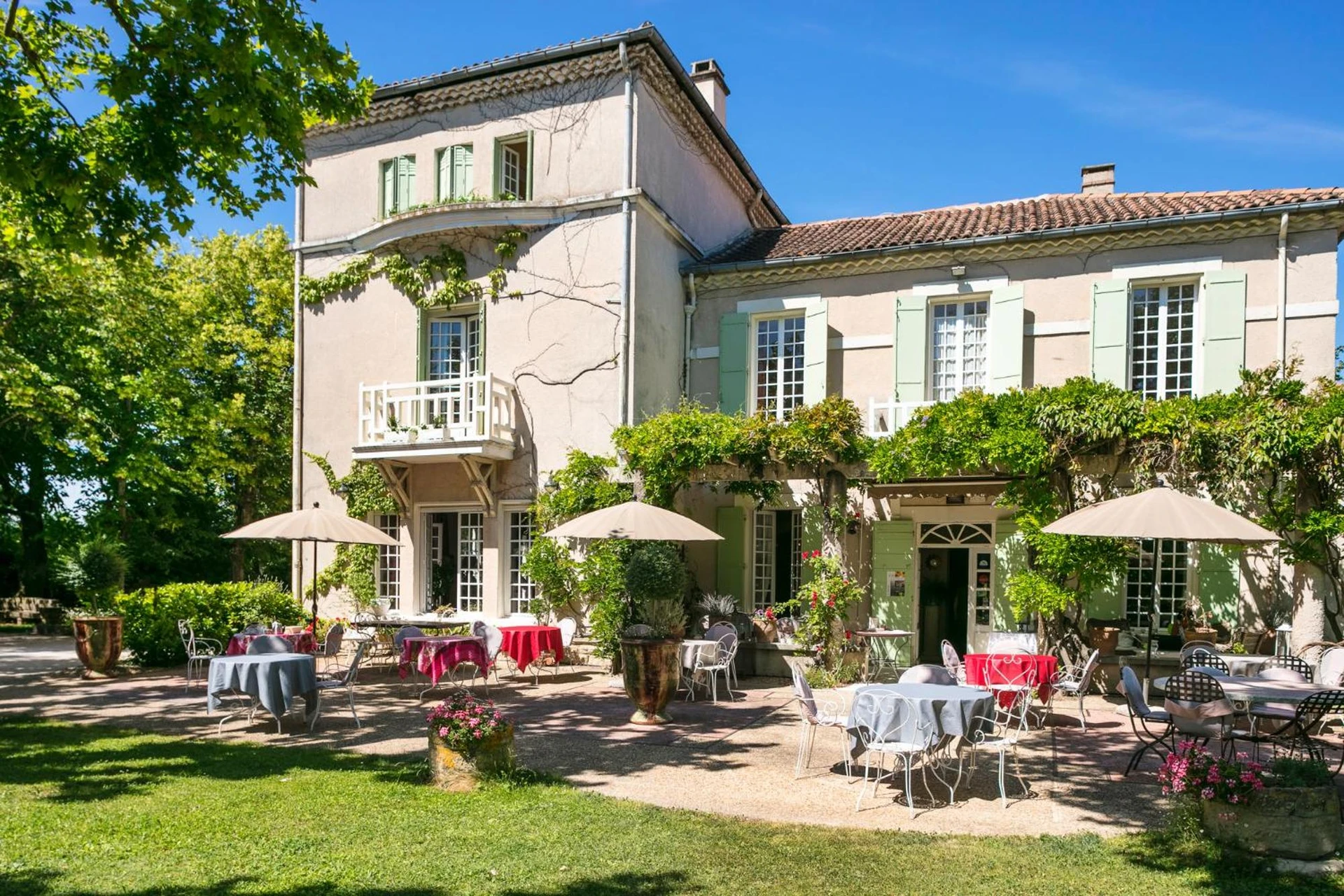 Organiser un séminaire d'entreprise : Demeures et Châteaux Hôtel L'Hermitage à pernes-les-fontaines