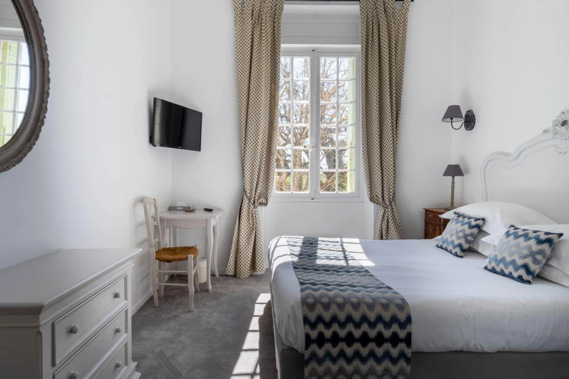Chambre disponible pour un séminaire d'entreprise à Demeures et Châteaux Hôtel L'Hermitage - Pernes-les-Fontaines