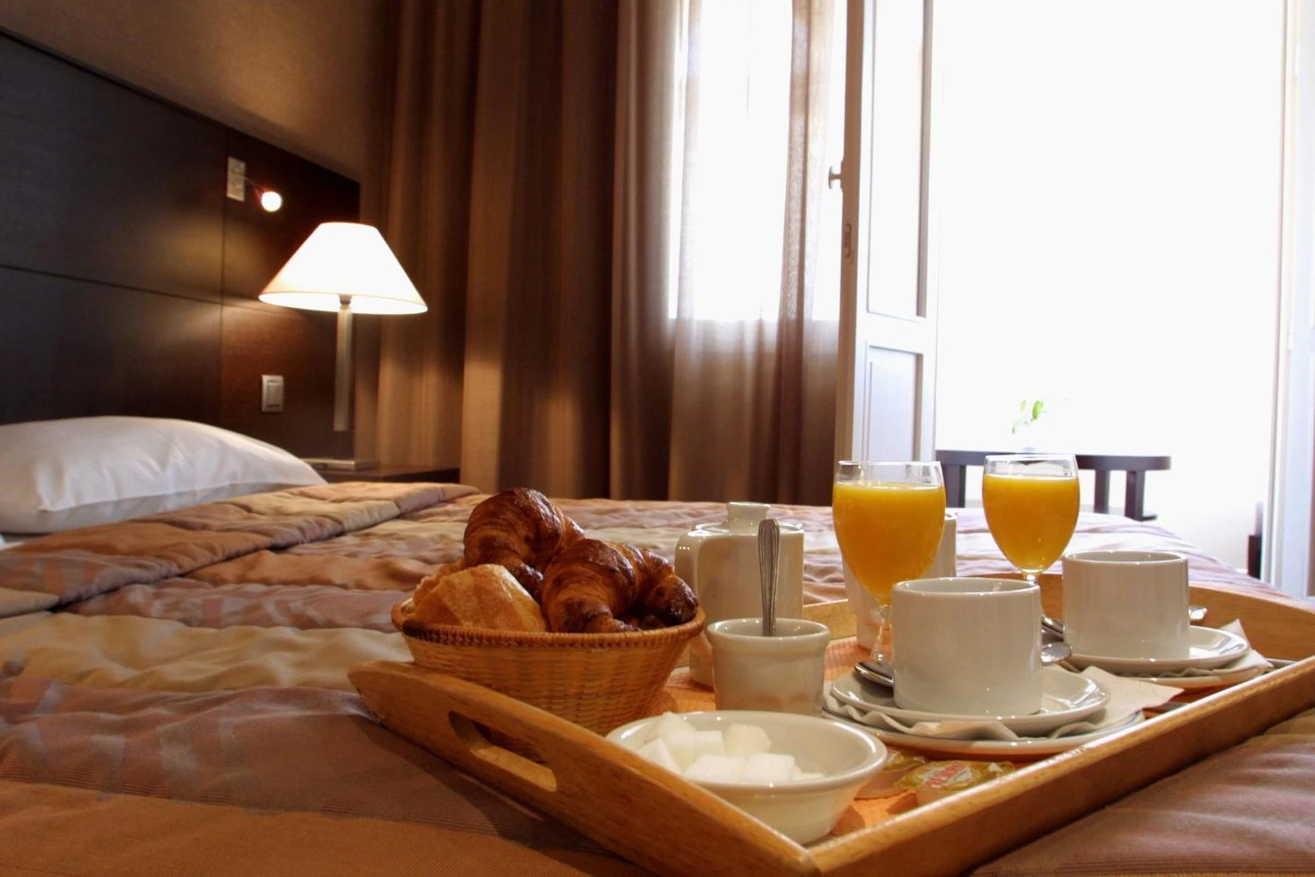 Chambre disponible pour un séminaire d'entreprise à Hôtel Restaurant l'Hirondelle - Dunkerque