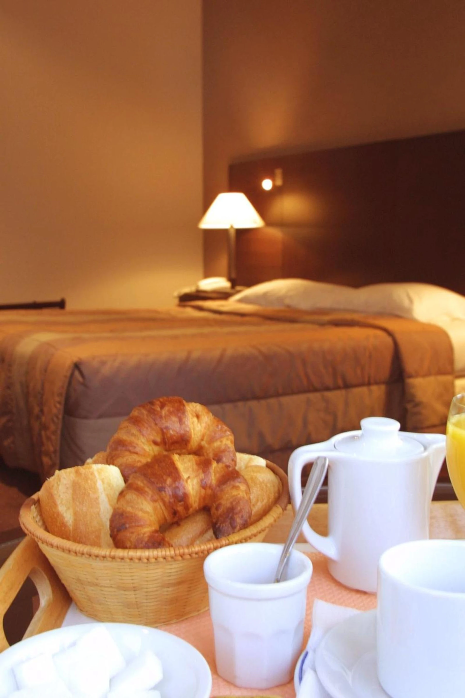Chambre disponible pour un séminaire d'entreprise à Hôtel Restaurant l'Hirondelle - Dunkerque