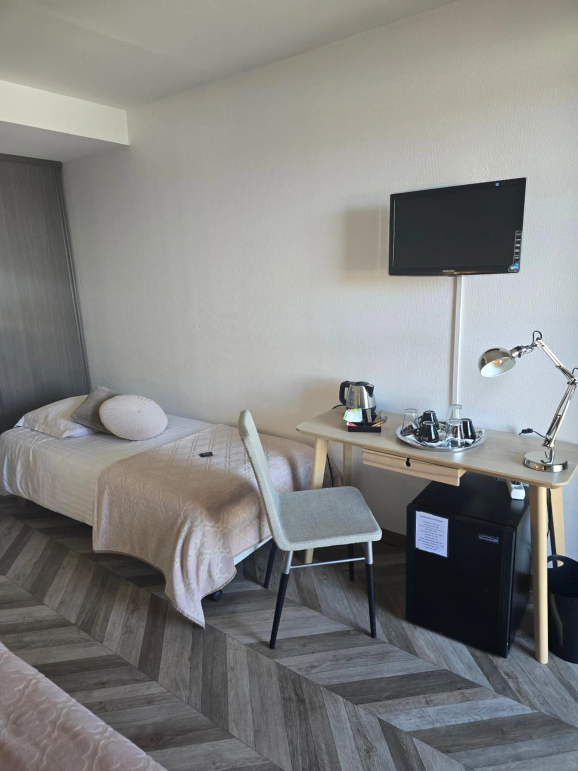 Chambre disponible pour un séminaire d'entreprise à Hôtel L'ideal le Mountbatten - Arromanches-les-Bains