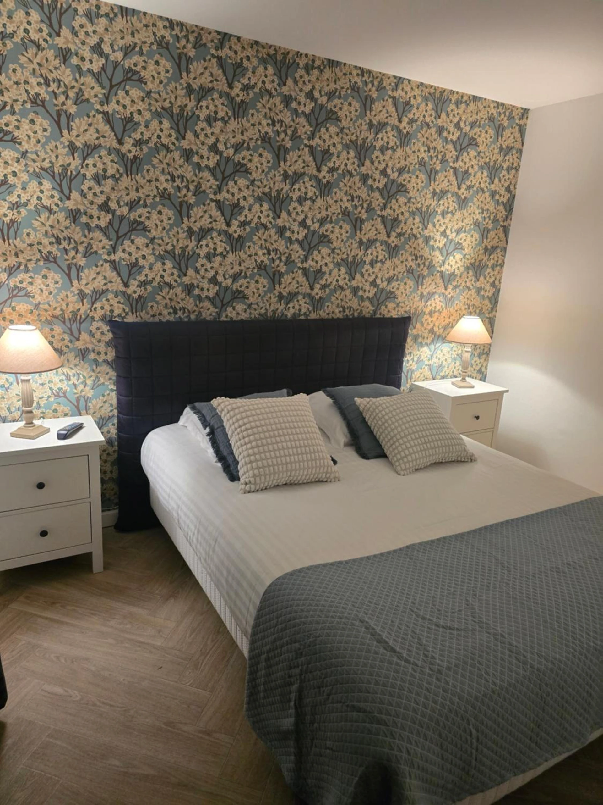 Chambre disponible pour un séminaire d'entreprise à Hôtel L'ideal le Mountbatten - Arromanches-les-Bains