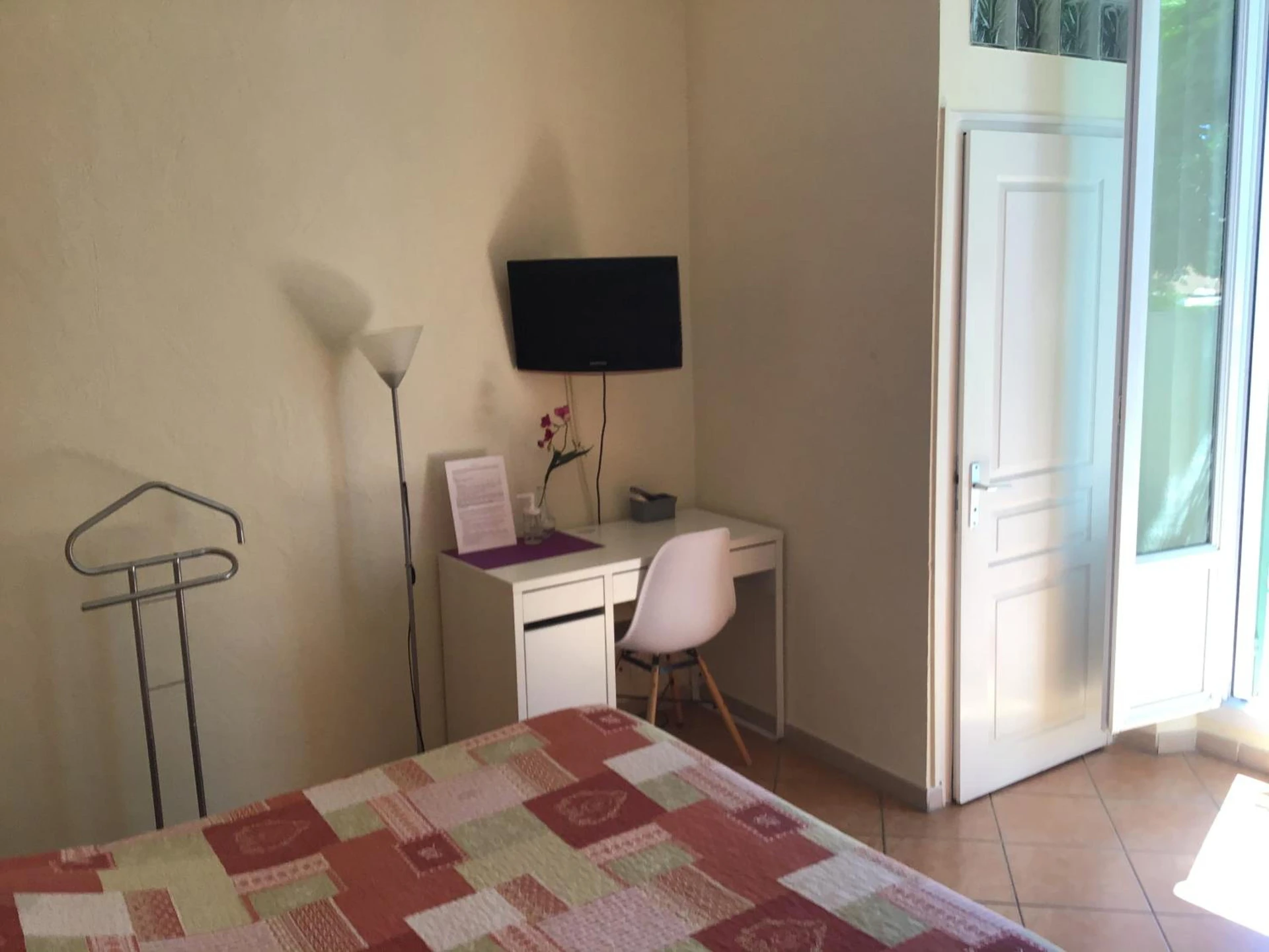 Chambre disponible pour un séminaire d'entreprise à L'ilot Fleuri - Le Lavandou