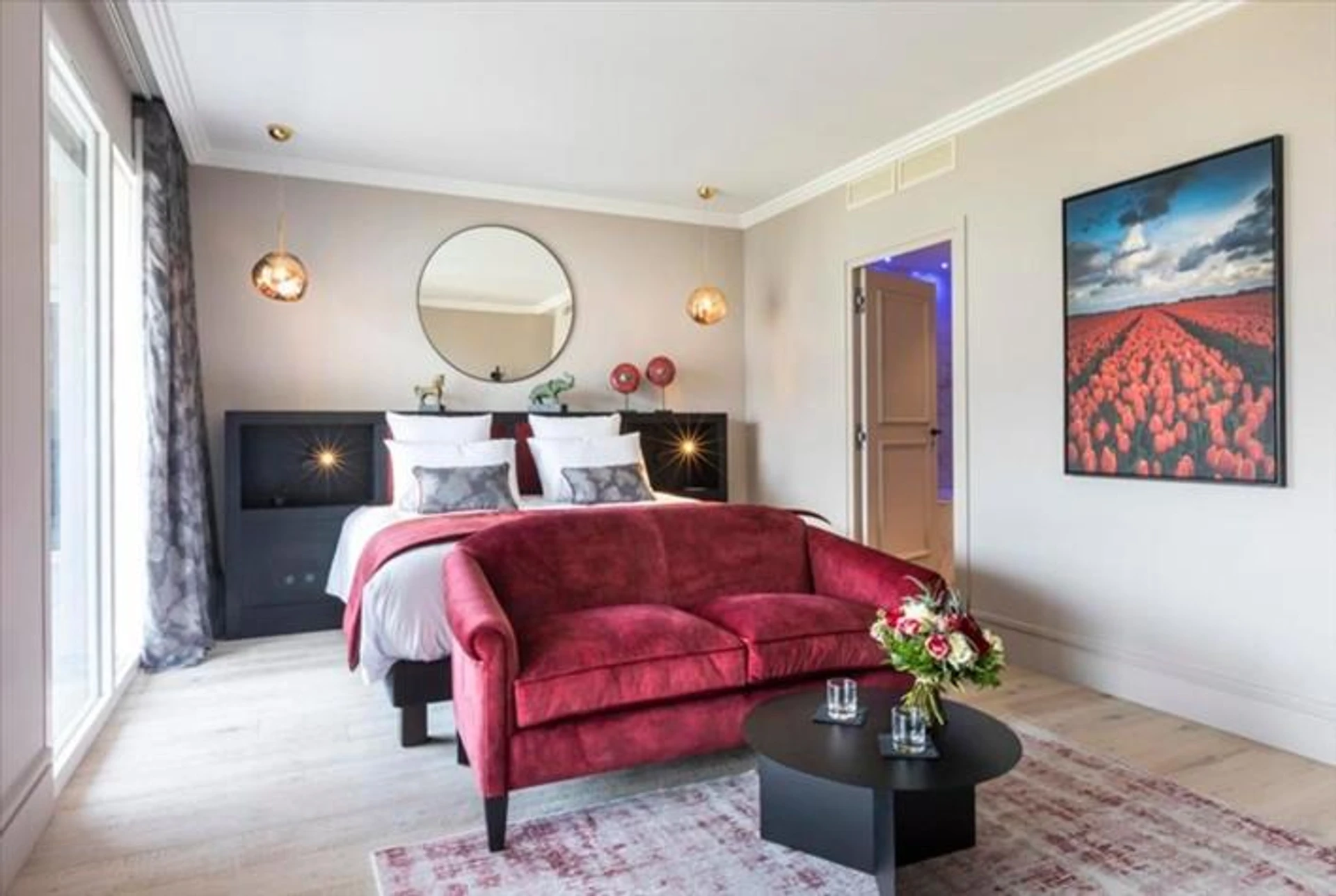 Chambre disponible pour un séminaire d'entreprise à Hôtel L'Incomparable by Les Etincelles - Tresserve