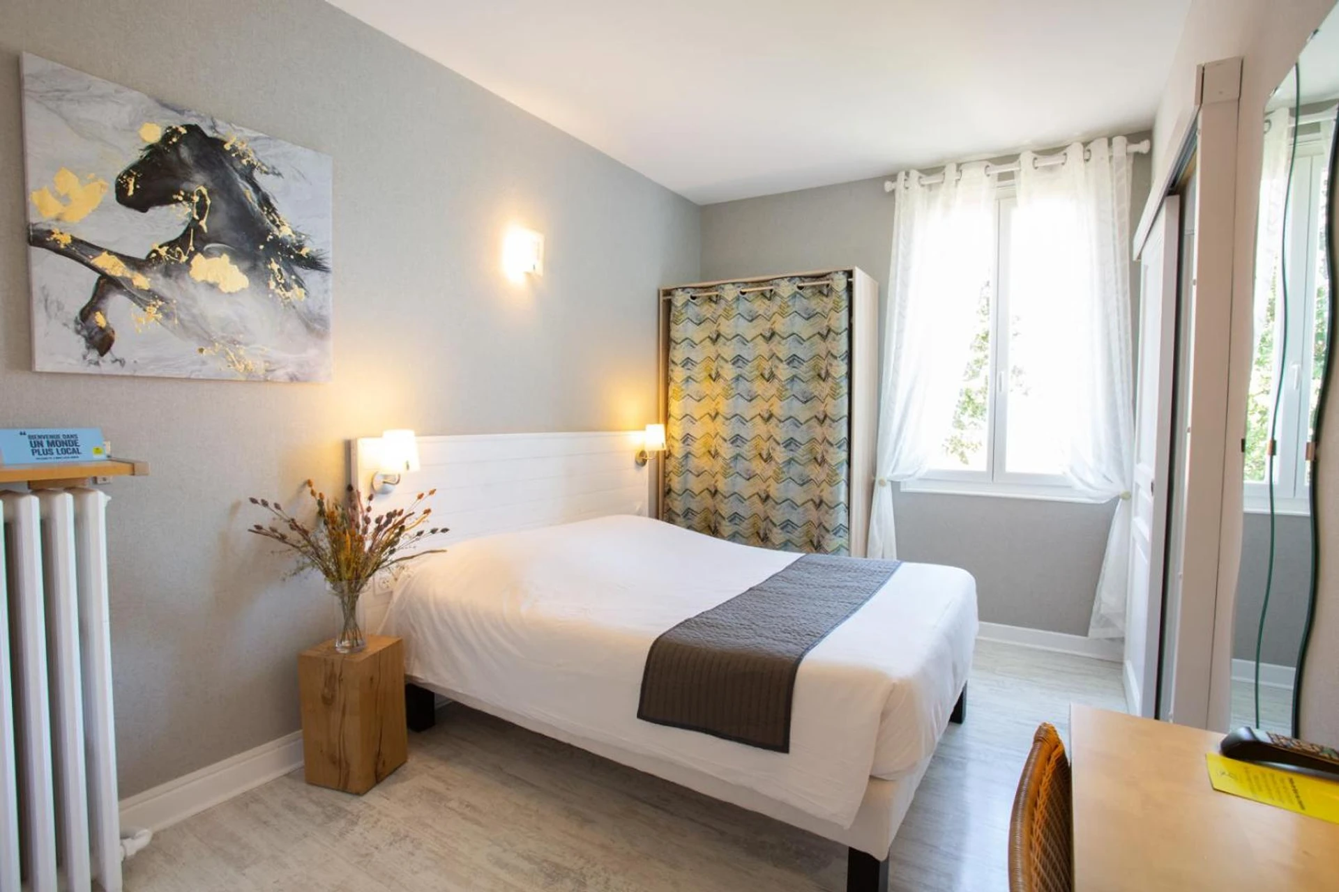 Chambre disponible pour un séminaire d'entreprise à Logis Hotel L'Occitan 2 étoiles - Gaillac