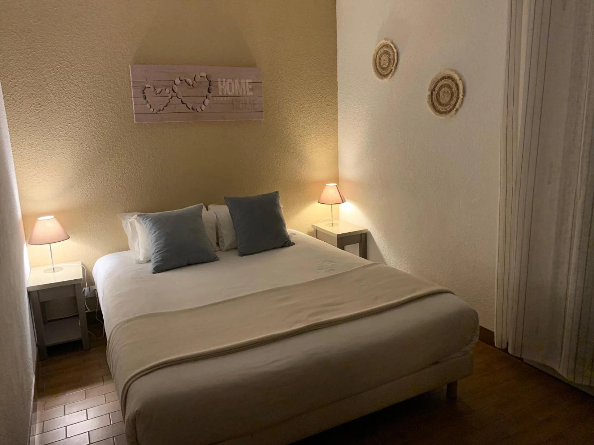 Chambre disponible pour un séminaire d'entreprise à LOGIS HOTELS - Hôtel et Restaurant L'Océana - Lanton