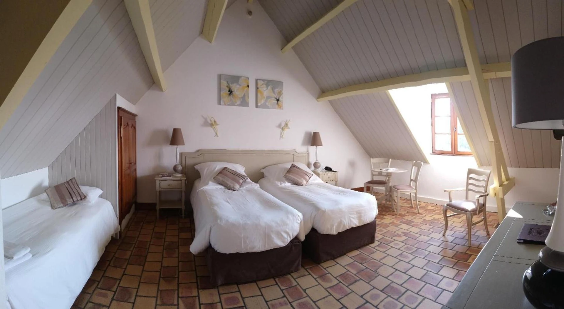 Chambre disponible pour un séminaire d'entreprise à L'Orée des Chênes, The Originals Relais - La Ferté-Saint-Aubin
