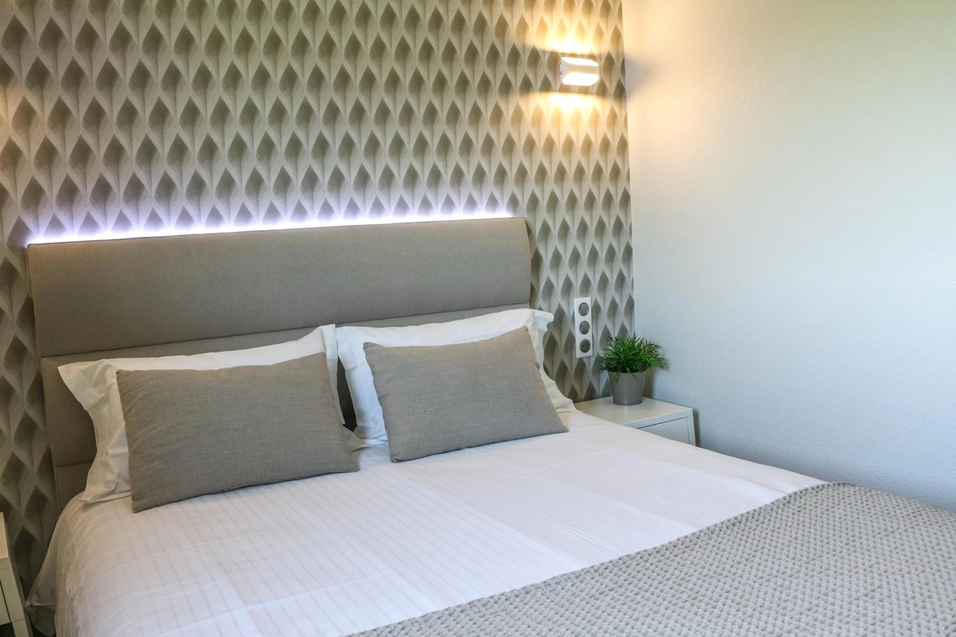Magnifique chambre pour un séminaire d'entreprise à Hotel L'Ortega - Rennes St Jacques Aéroport - Saint-Jacques-de-la-Lande