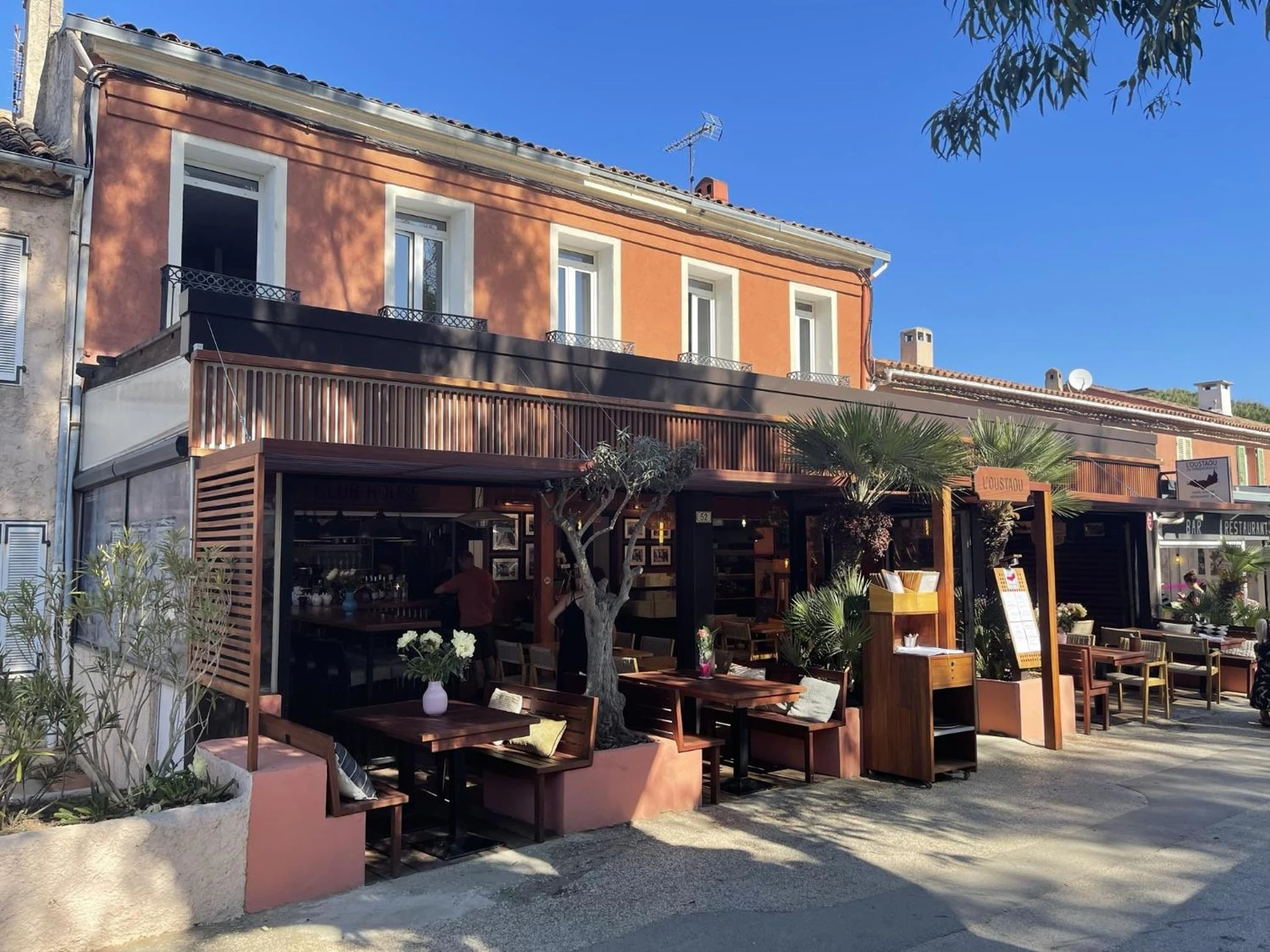 Salle de séminaire à L'Oustaou De Porquerolles - Organiser un événement professionnel à Porquerolles