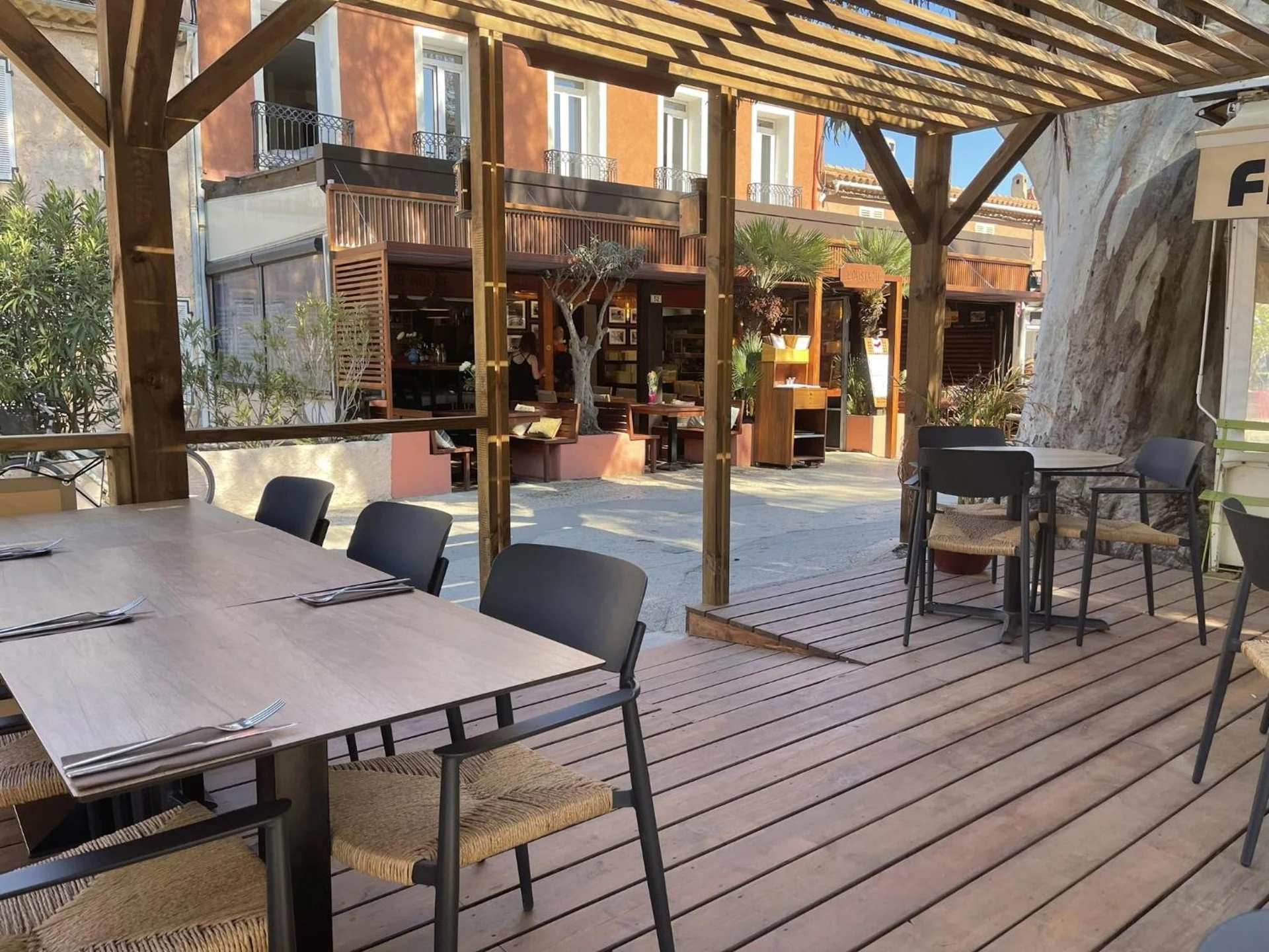 Chambre à L'Oustaou De Porquerolles - Organiser un séminaire d'entreprise à Porquerolles