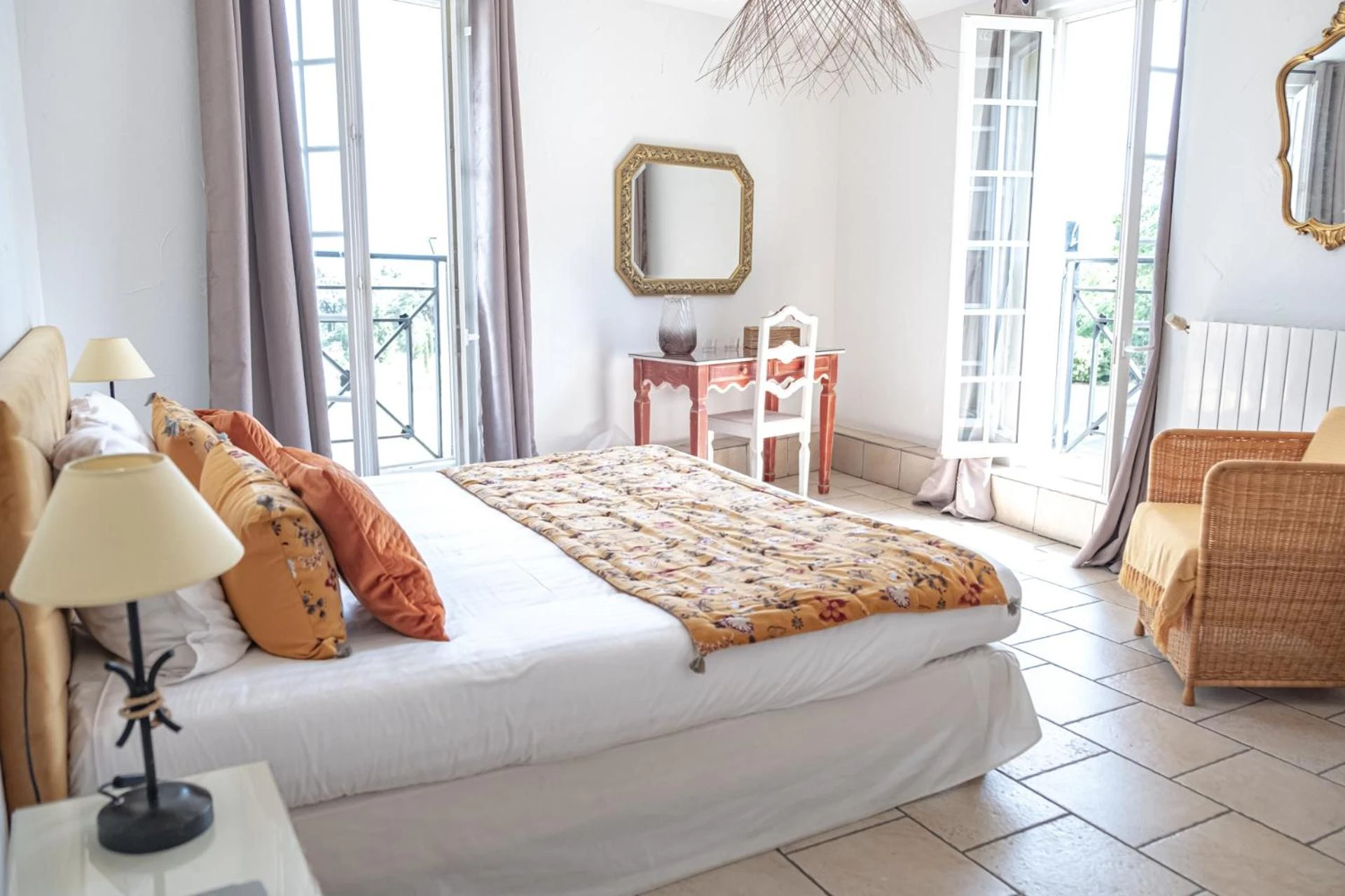 Organiser un séminaire d'entreprise : Logis hôtel et restaurant La Bastide Cabezac à bize-minervois