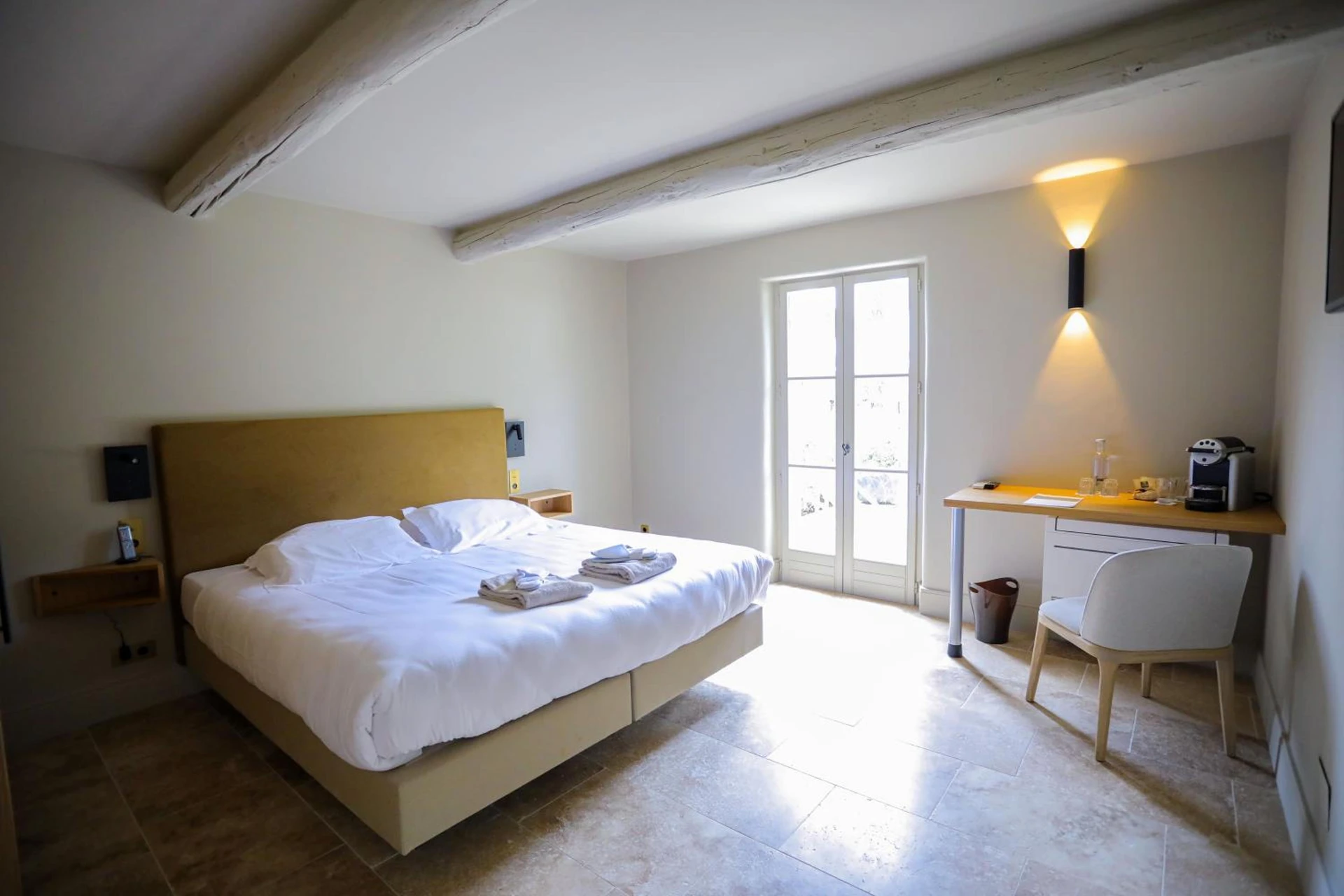 Chambre disponible pour un séminaire d'entreprise à Hotel La Bastide d'Eygalières - Eygalières