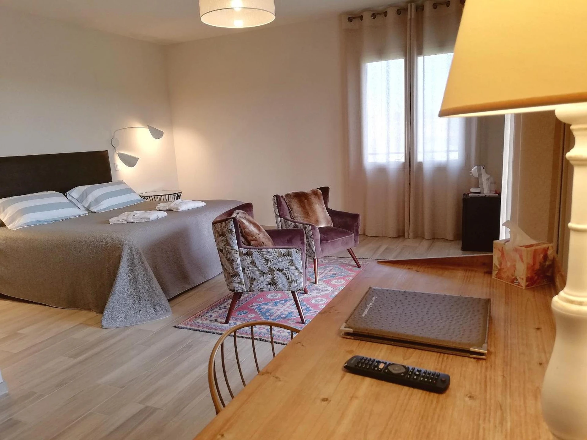 Chambre disponible pour un séminaire d'entreprise à Hôtel La Bastide d'Iris - Vagnas