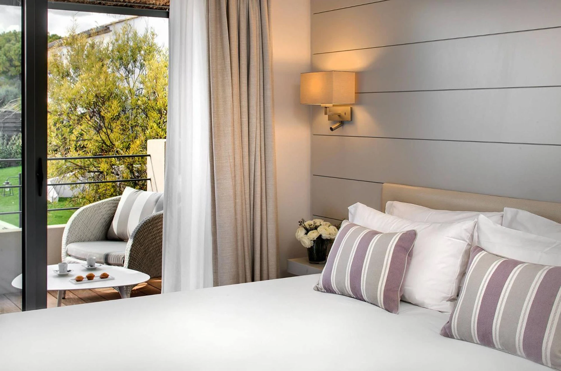 Magnifique chambre pour un séminaire d'entreprise à La Bastide de Biot - Biot