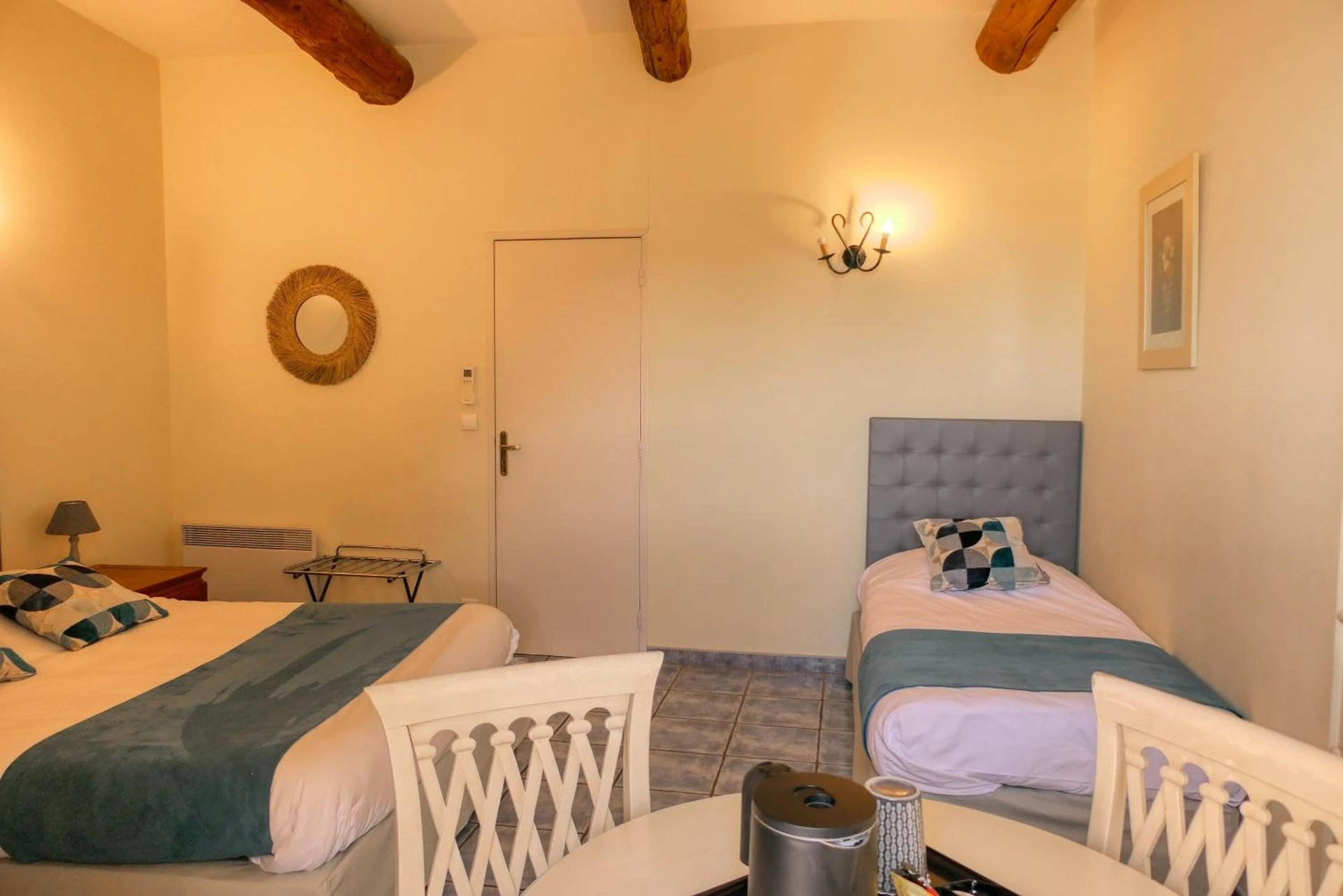 Chambre disponible pour un séminaire d'entreprise à Hôtel La Bastide des Monges - Nyons