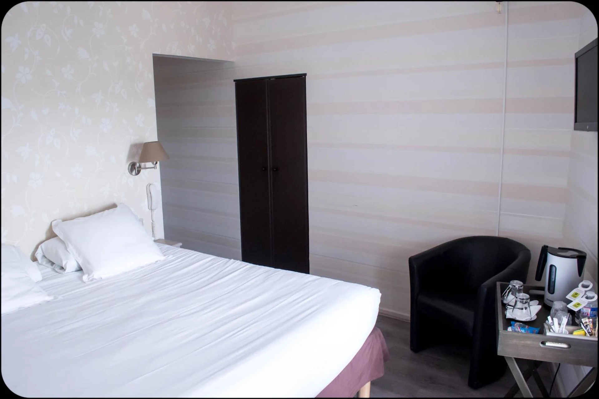 Chambre disponible pour un séminaire d'entreprise à Logis Hôtel La Bastide des Oliviers - Monflanquin