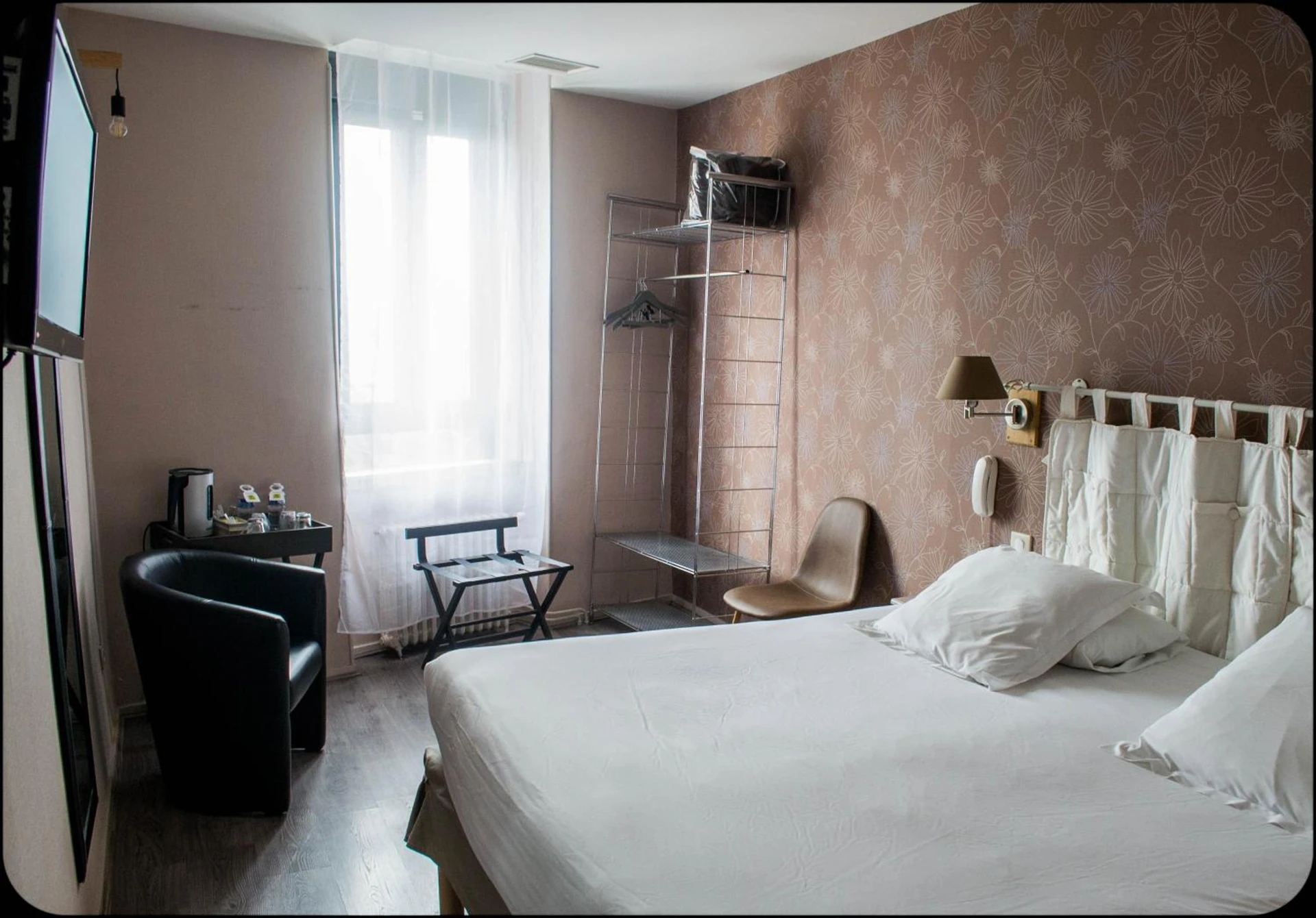 Chambre disponible pour un séminaire d'entreprise à Logis Hôtel La Bastide des Oliviers - Monflanquin