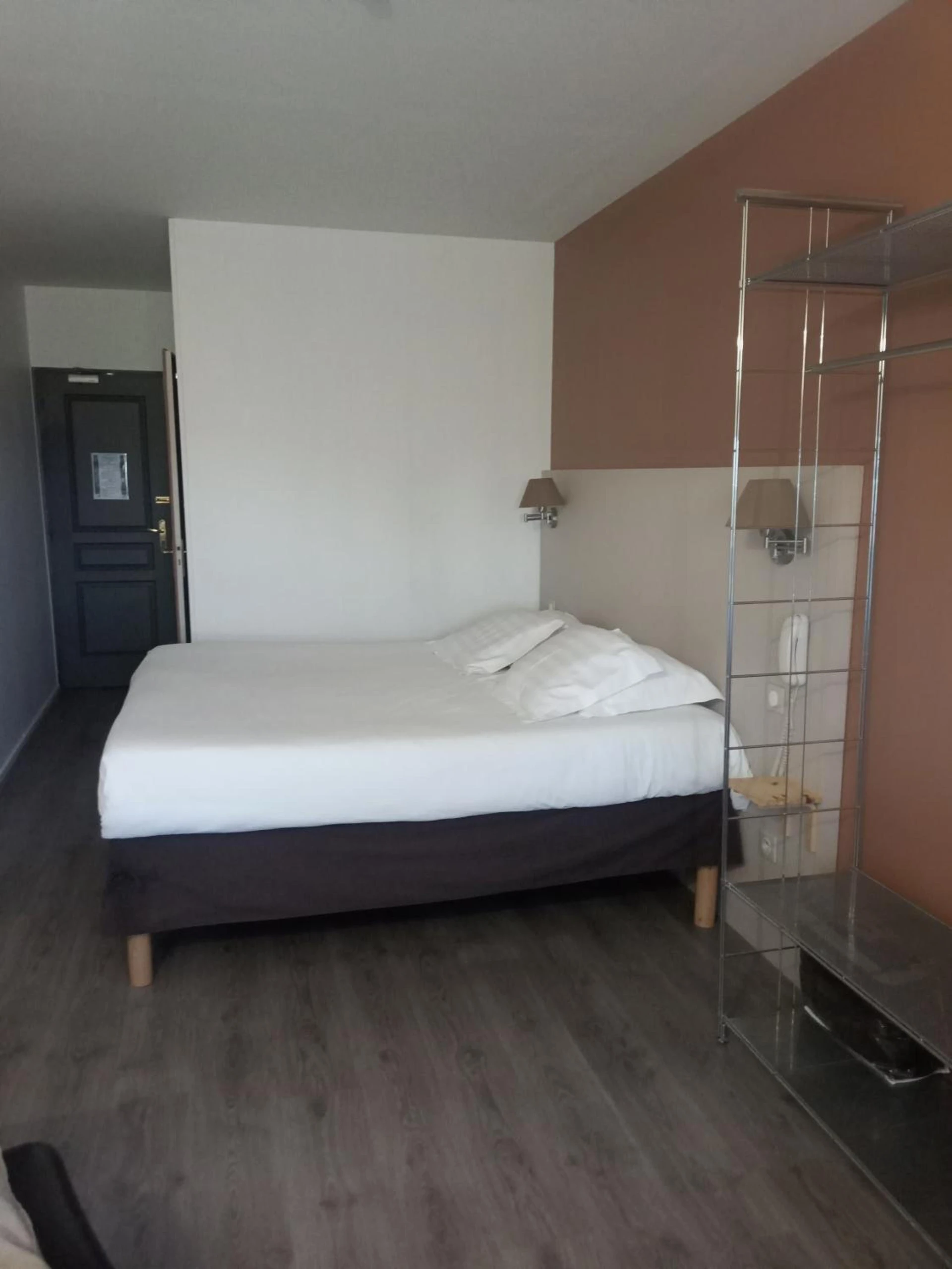 Chambre disponible pour un séminaire d'entreprise à Logis Hôtel La Bastide des Oliviers - Monflanquin