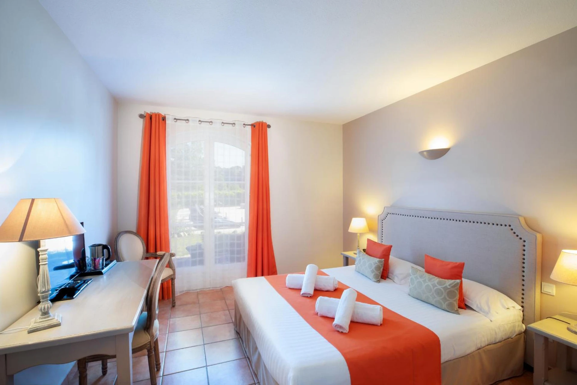 Chambre disponible pour un séminaire d'entreprise à Hôtel La Bastide Saint Martin - Carcassonne