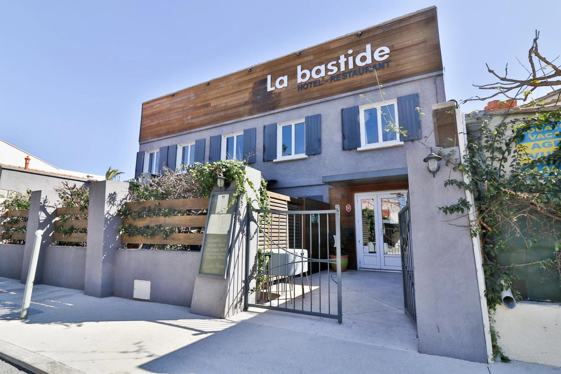 Lieu convivial pour un séminaire d'entreprise à Hôtel La Bastide - Hyères - En savoir plus 