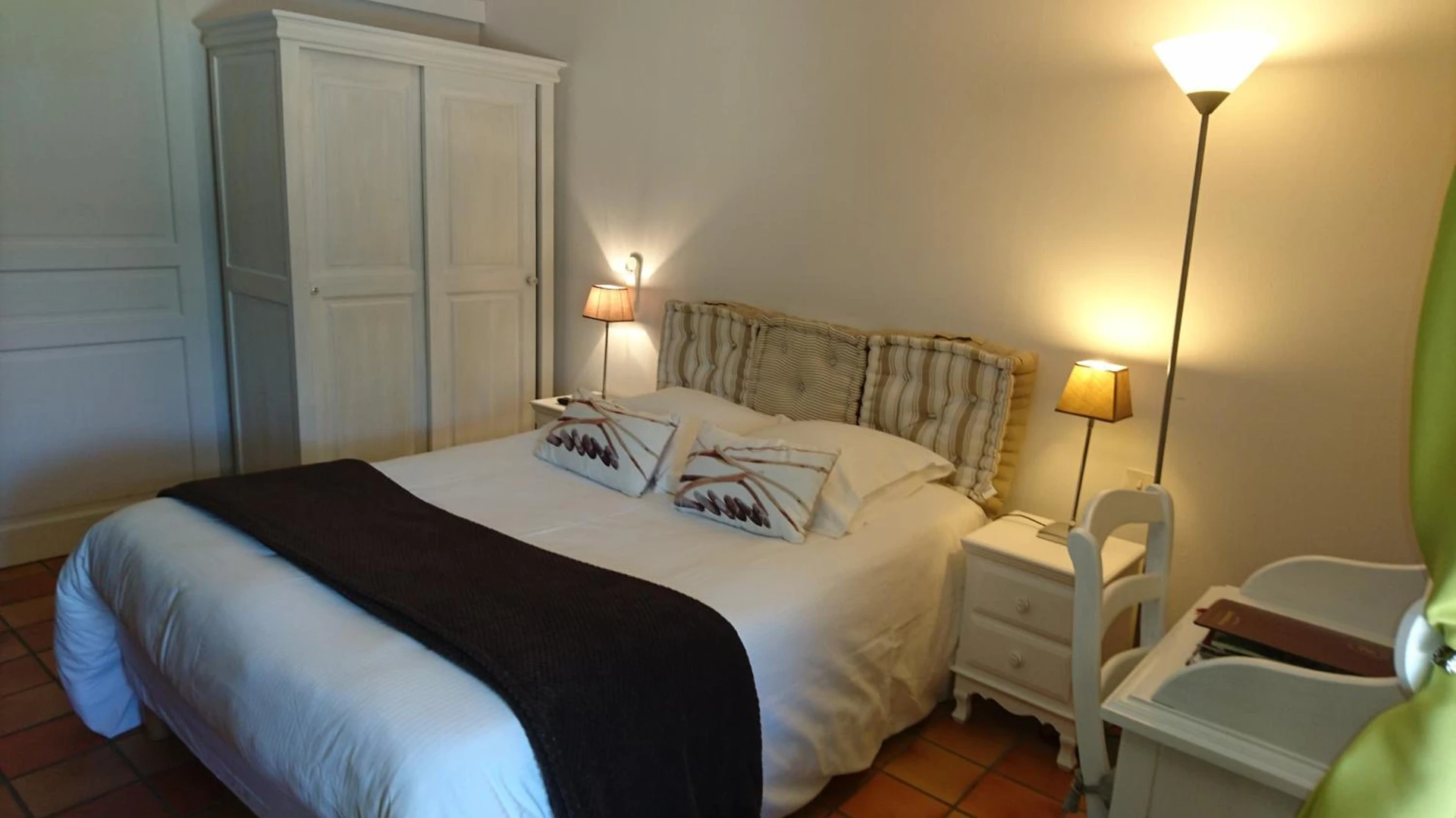 Chambre disponible pour un séminaire d'entreprise à Hotel La Bastie d'Urfé - Naussac
