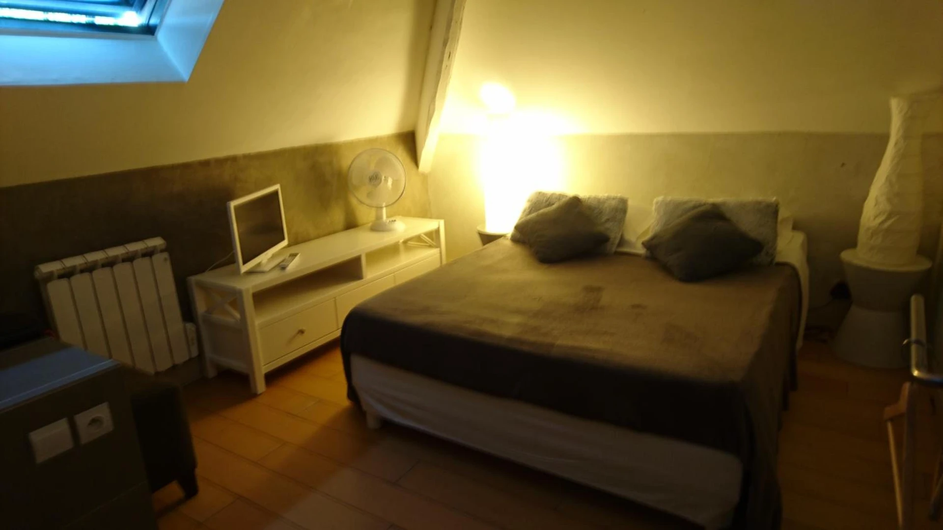 Chambre disponible pour un séminaire d'entreprise à Hotel La Bastie d'Urfé - Naussac