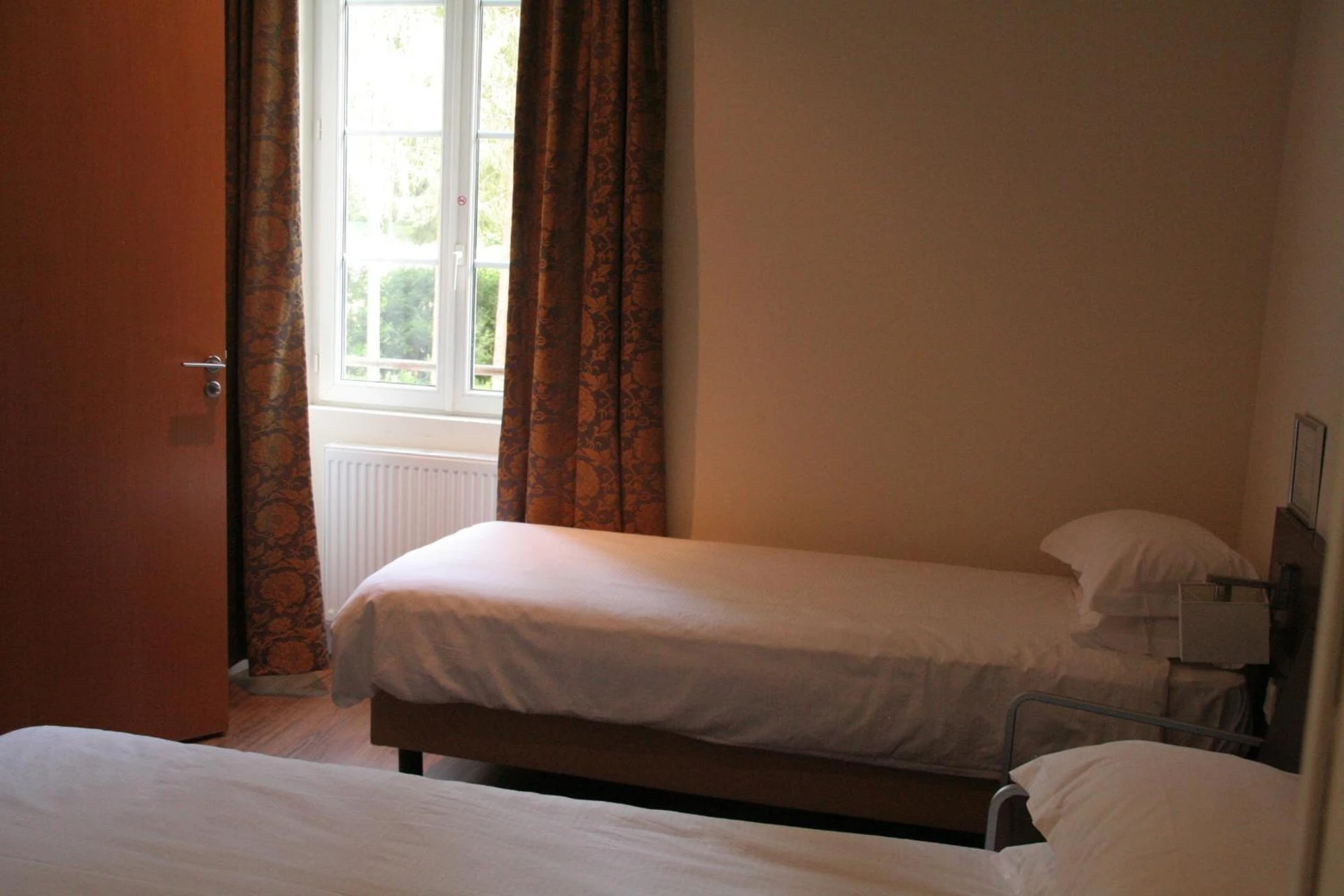 Chambre disponible pour un séminaire d'entreprise à Hotel La Beauze - Aubusson
