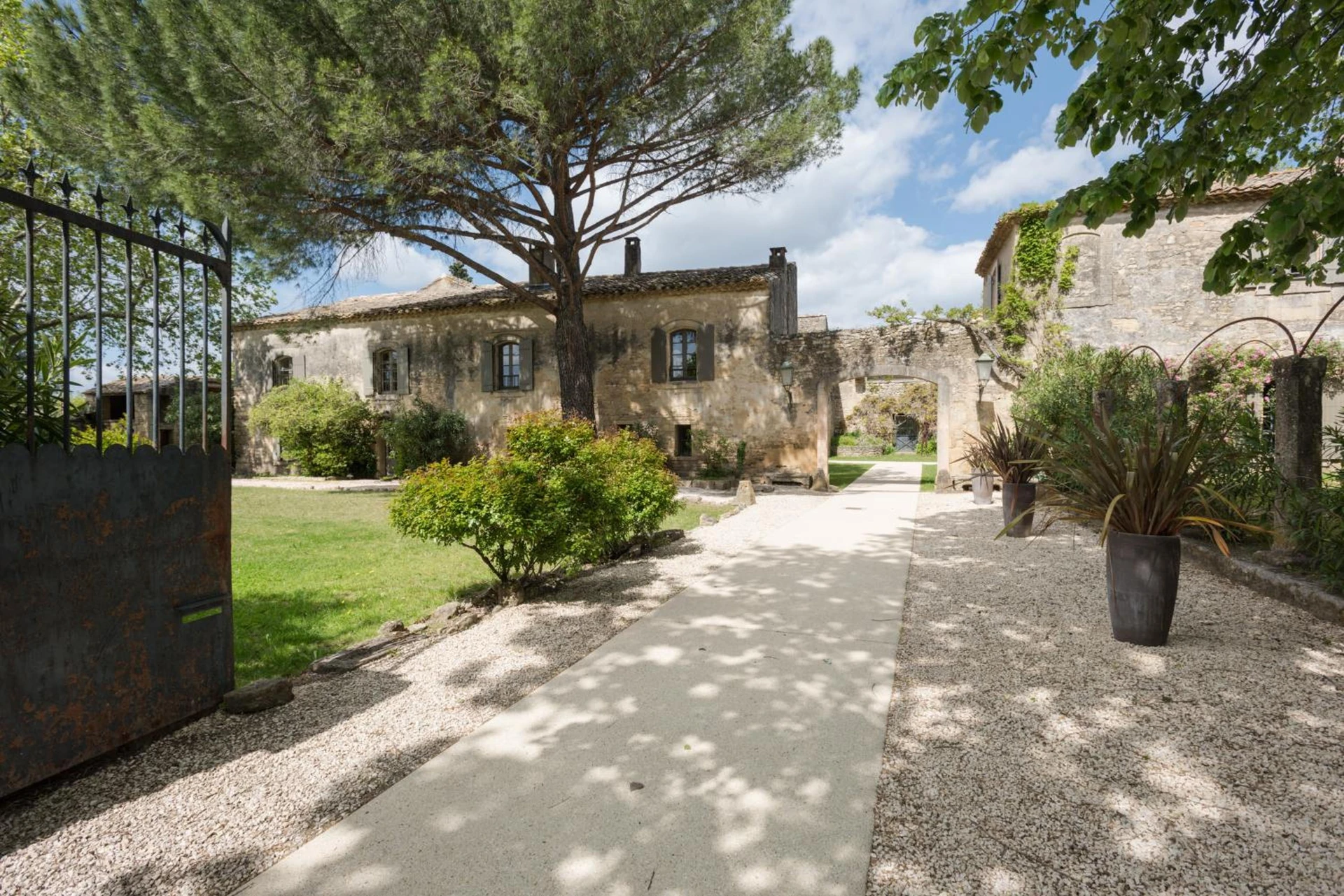 Organiser un séminaire d'entreprise : La Bégude Saint-Pierre à vers-pont-du-gard