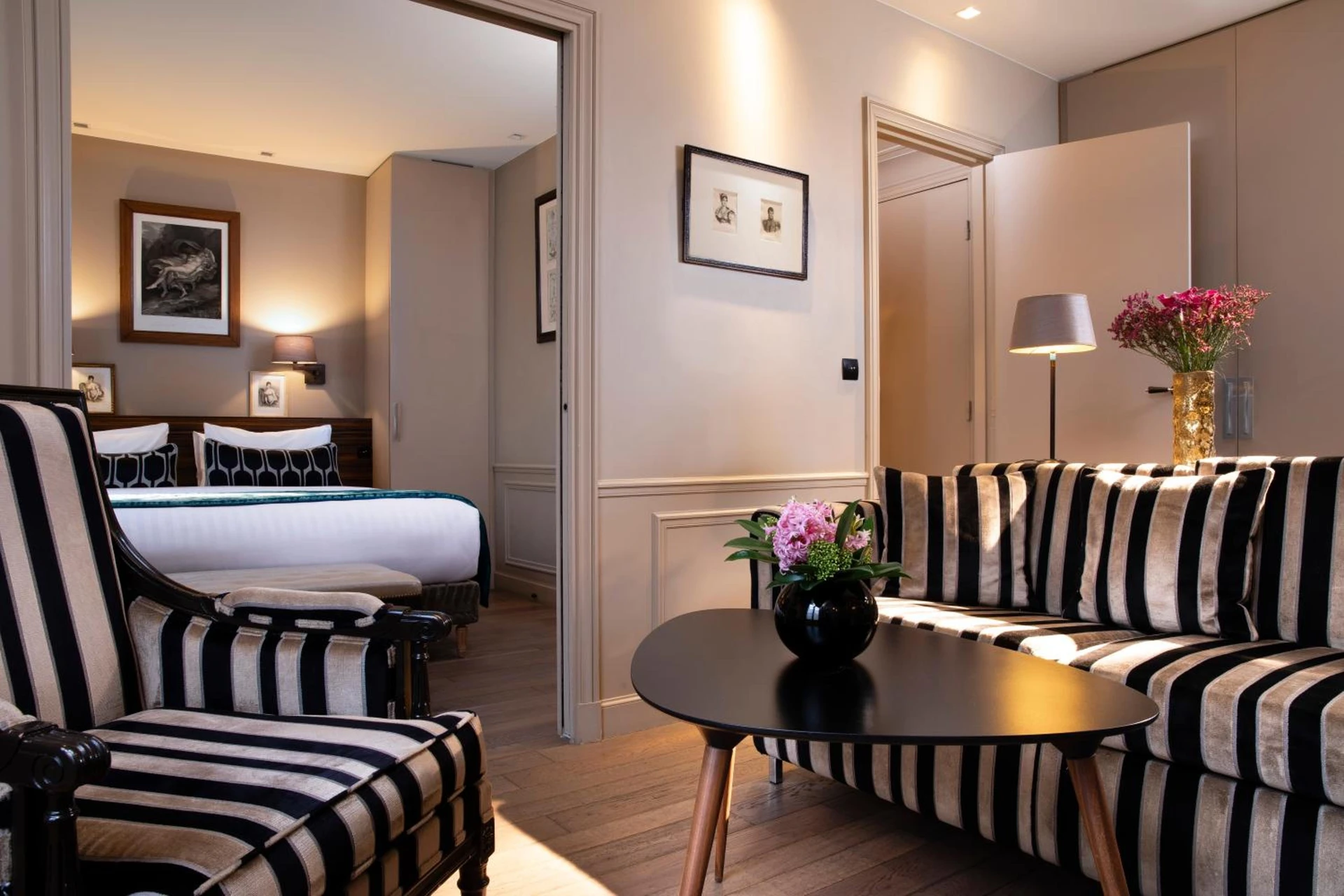 Ambiance de travail pour séminaire d'entreprise à Hotel & Spa La Belle Juliette - Paris