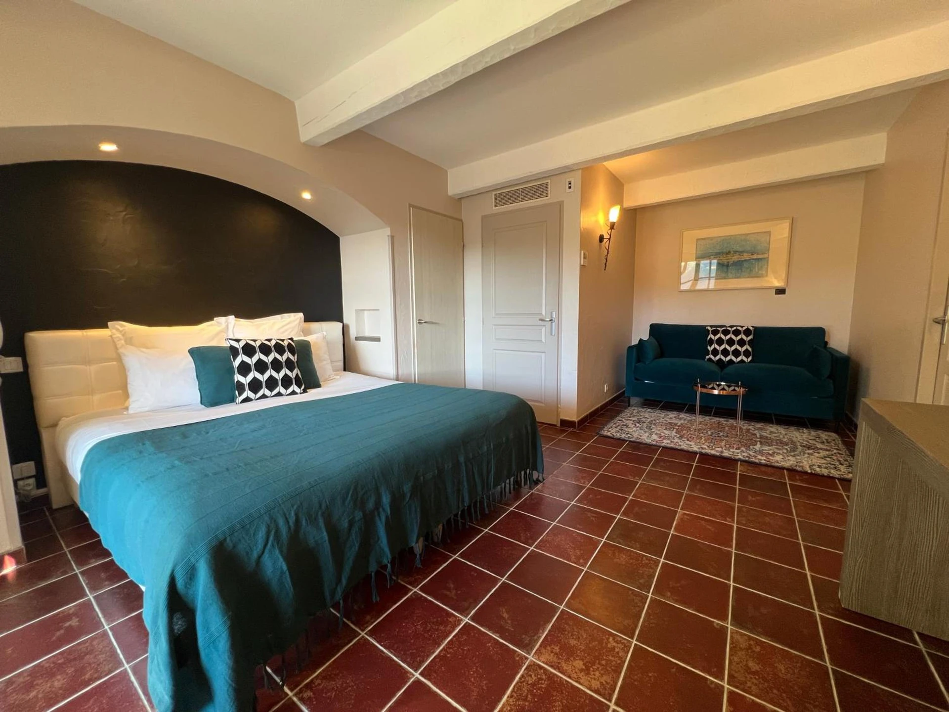 Chambre disponible pour un séminaire d'entreprise à Logis Hôtel Restaurant La Bergerie - Aragon