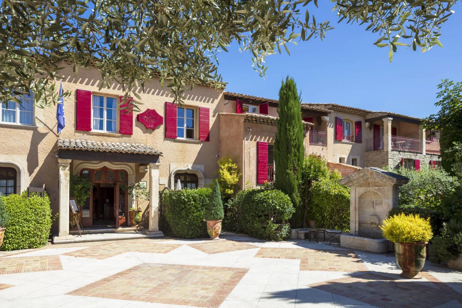 Organiser un séminaire d'entreprise : Relais et Chateaux La Bonne Étape à chateau-arnoux-saint-auban