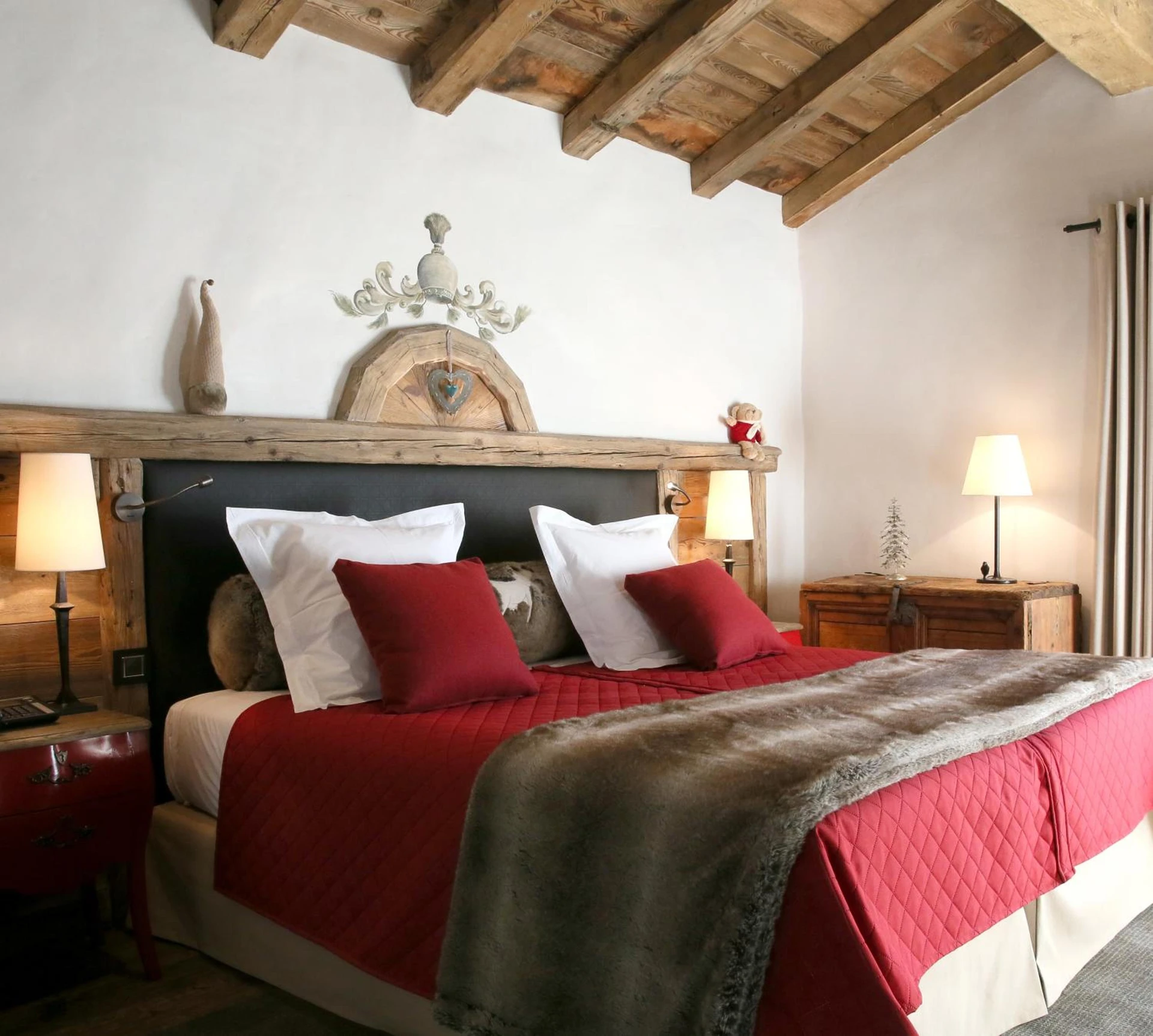 Chambre disponible pour un séminaire d'entreprise à La Bouitte - Hôtel Relais & Châteaux - Saint-Martin-de-Belleville