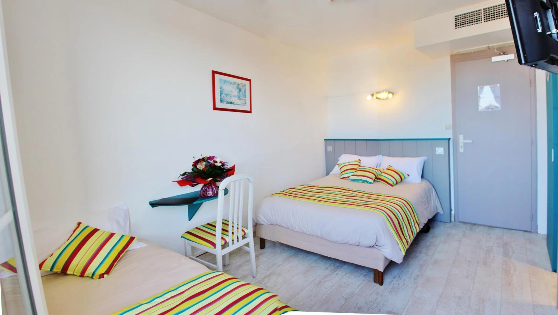Chambre disponible pour un séminaire d'entreprise à Hotel La Chaudrée - La Brée-les-Bains